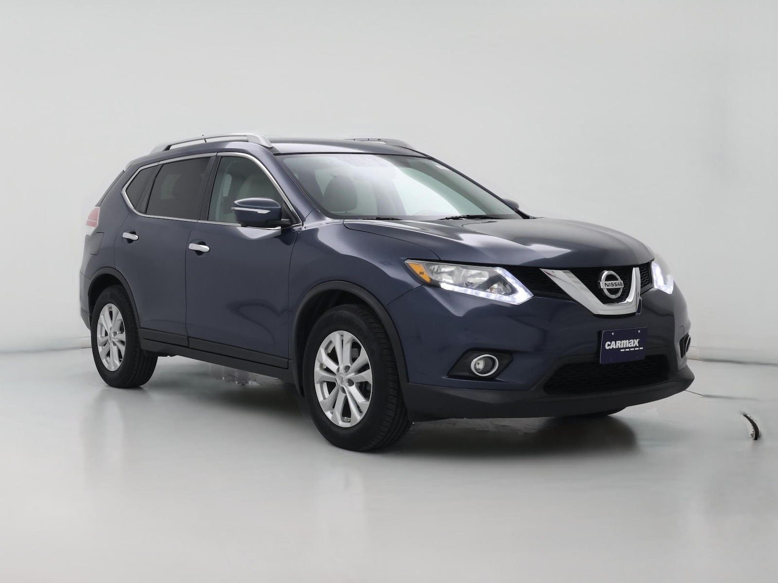 2015 Nissan Rogue SV - Photo 1