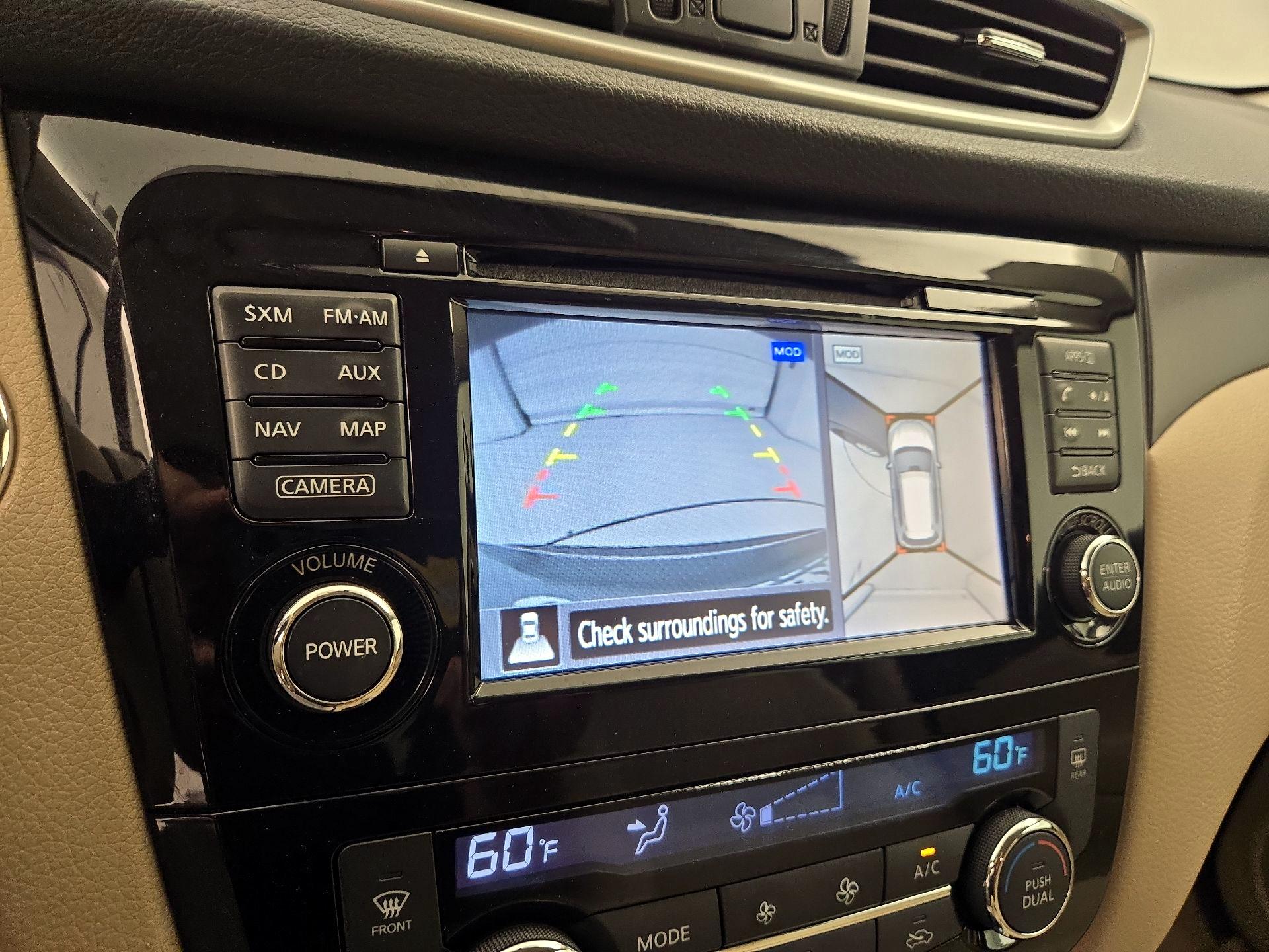 Thumbnail: 2015 Nissan Rogue - 14