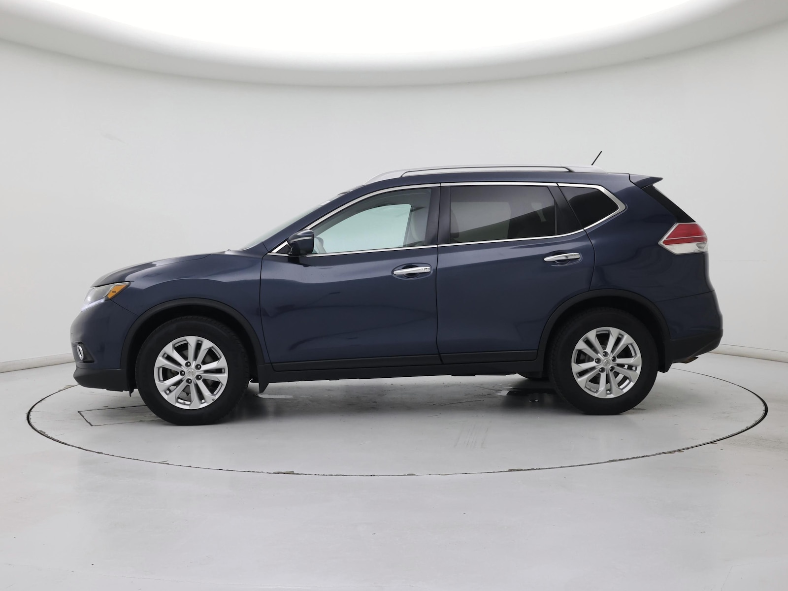 2015 Nissan Rogue SV - Photo 4
