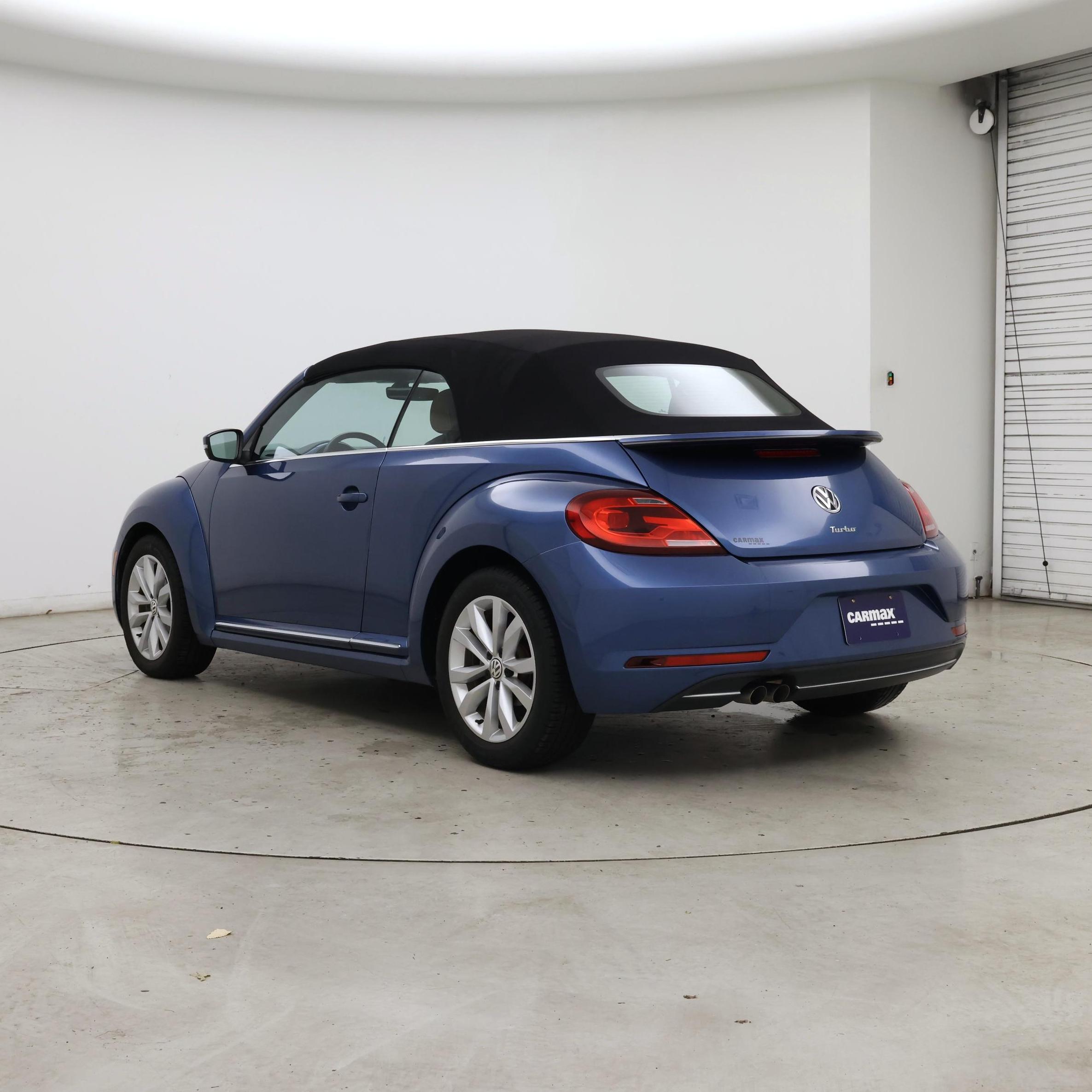 Thumbnail: 2017 Volkswagen Beetle - 2