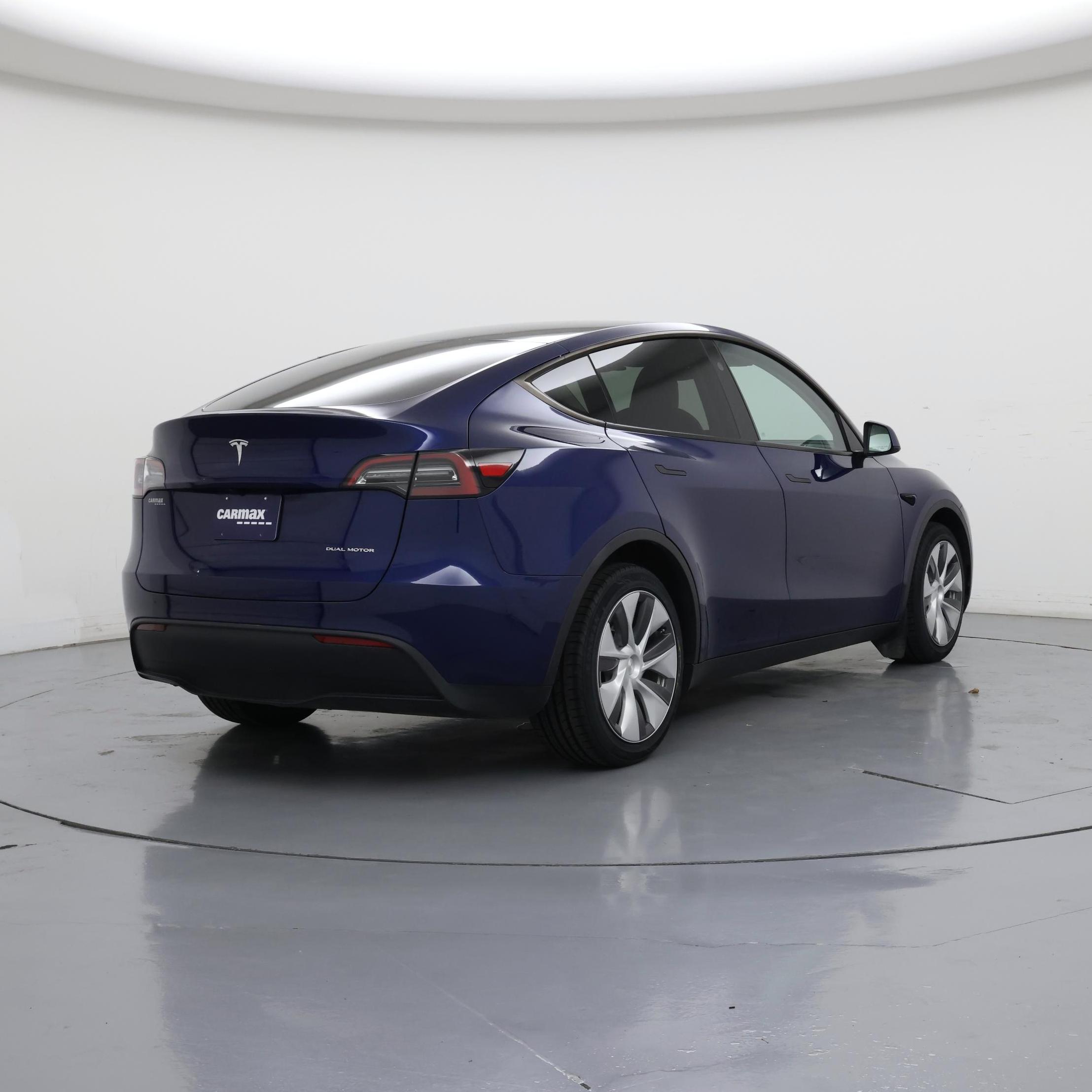 Thumbnail: 2024 Tesla Model Y - 8