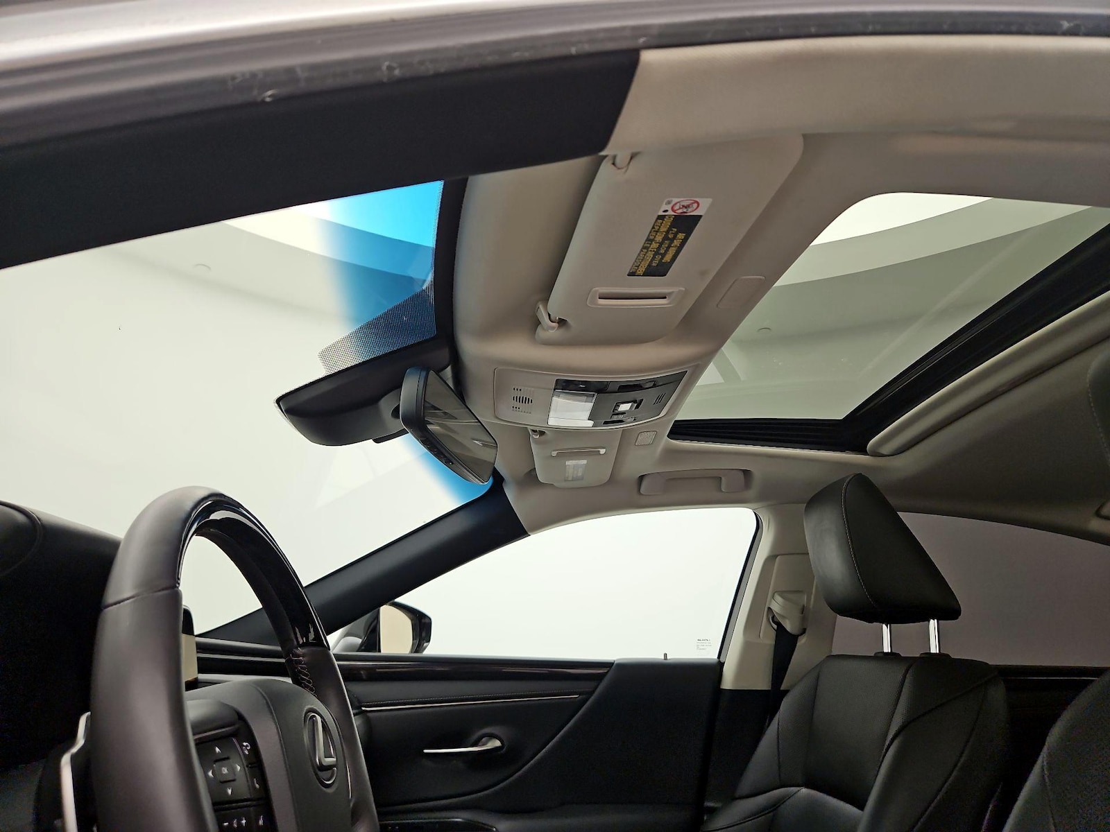 2019 Lexus ES 350 - Photo 21