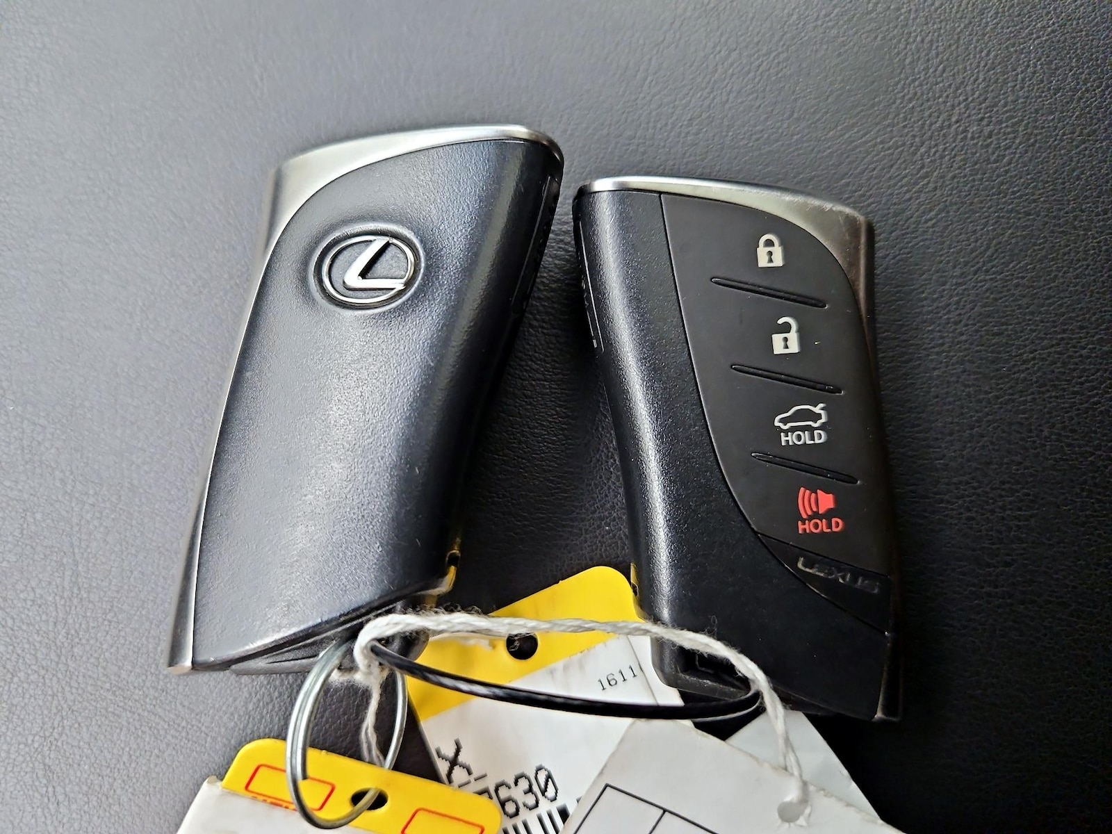 2019 Lexus ES 350 - Photo 25