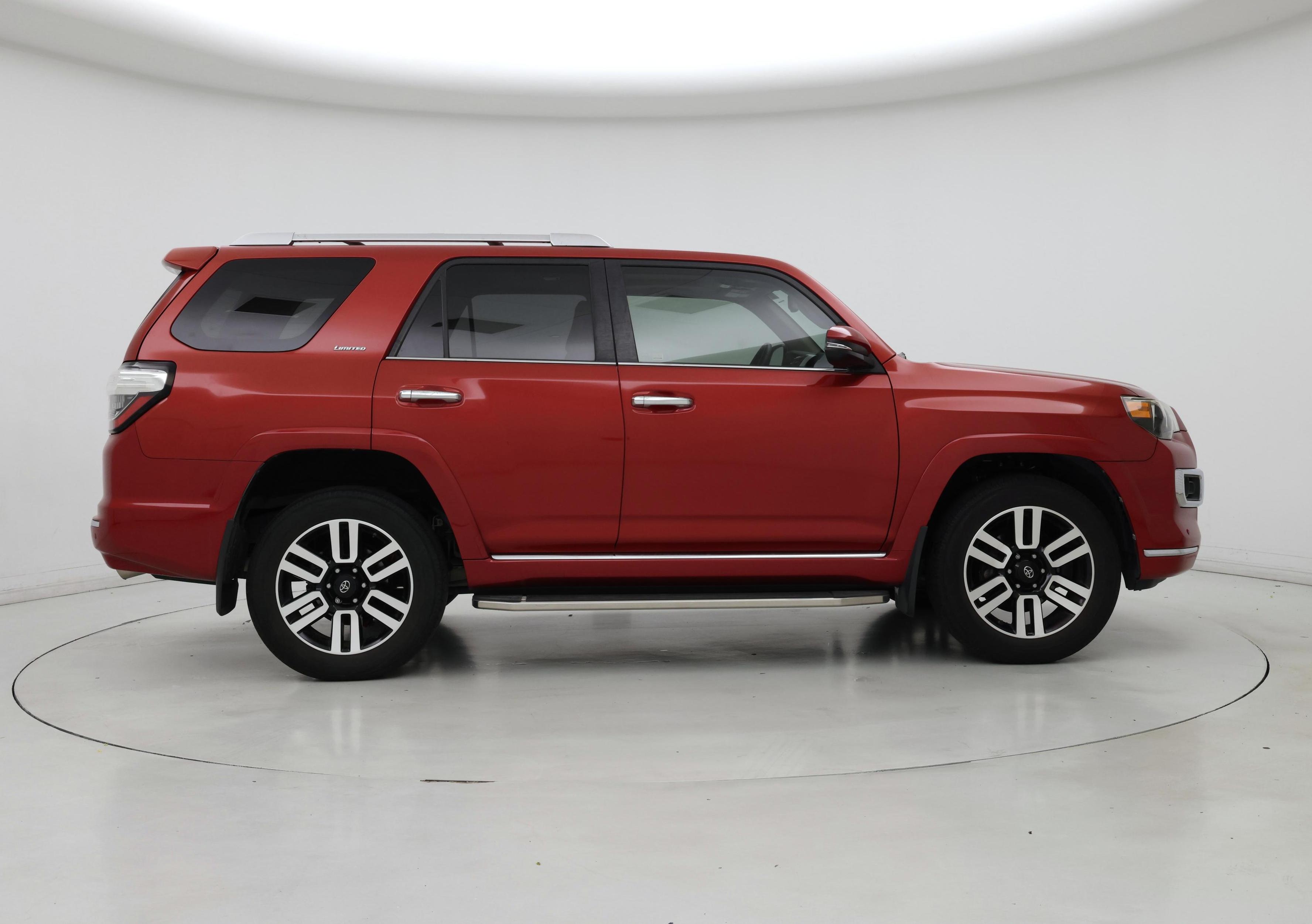 Thumbnail: 2019 Toyota 4Runner - 7