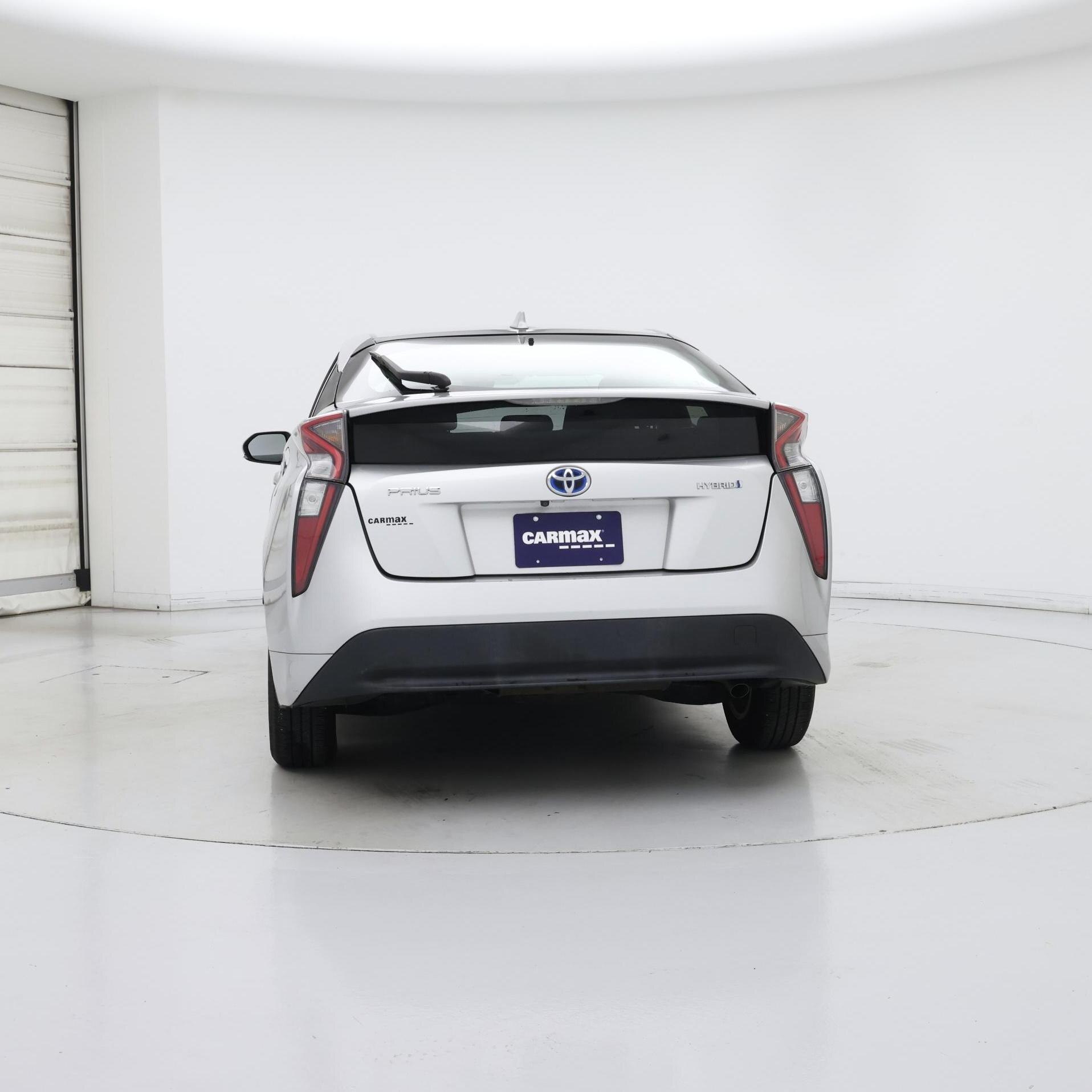 Thumbnail: 2017 Toyota Prius - 6