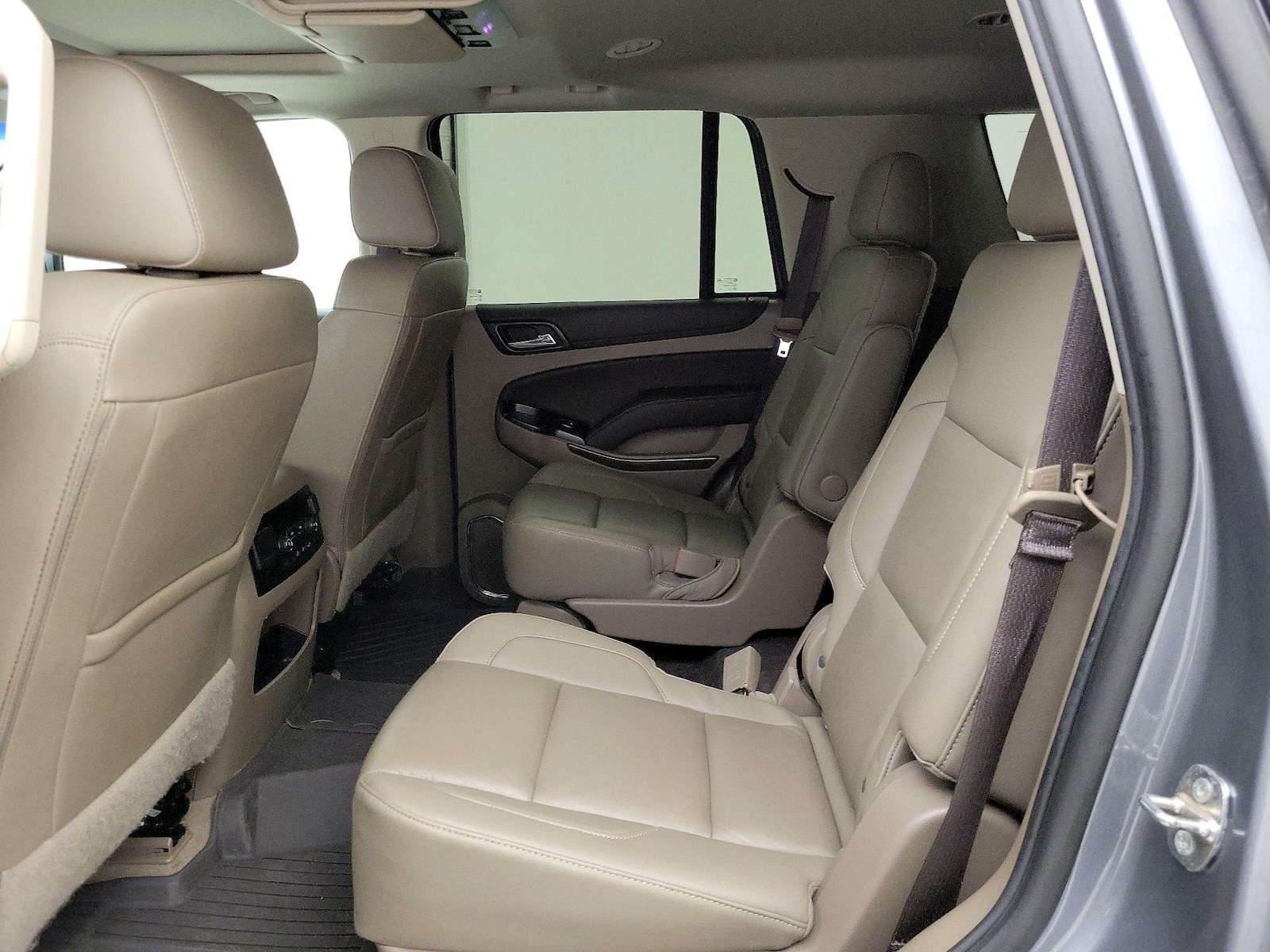 2019 Chevrolet Tahoe LT - Photo 21