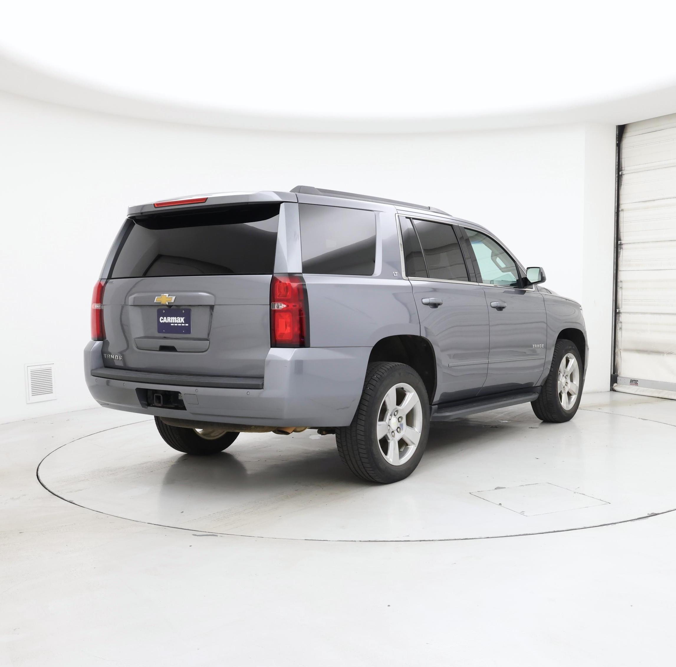 Thumbnail: 2019 Chevrolet Tahoe - 8