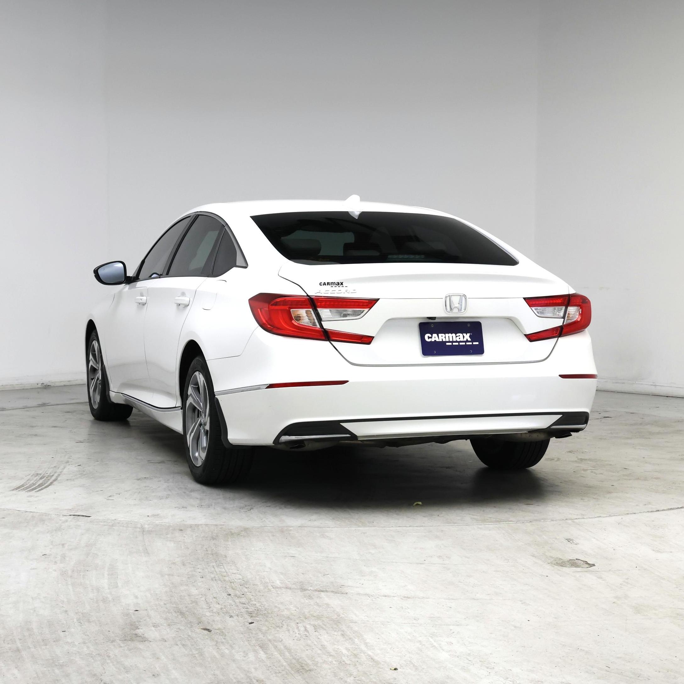 Thumbnail: 2019 Honda Accord - 6