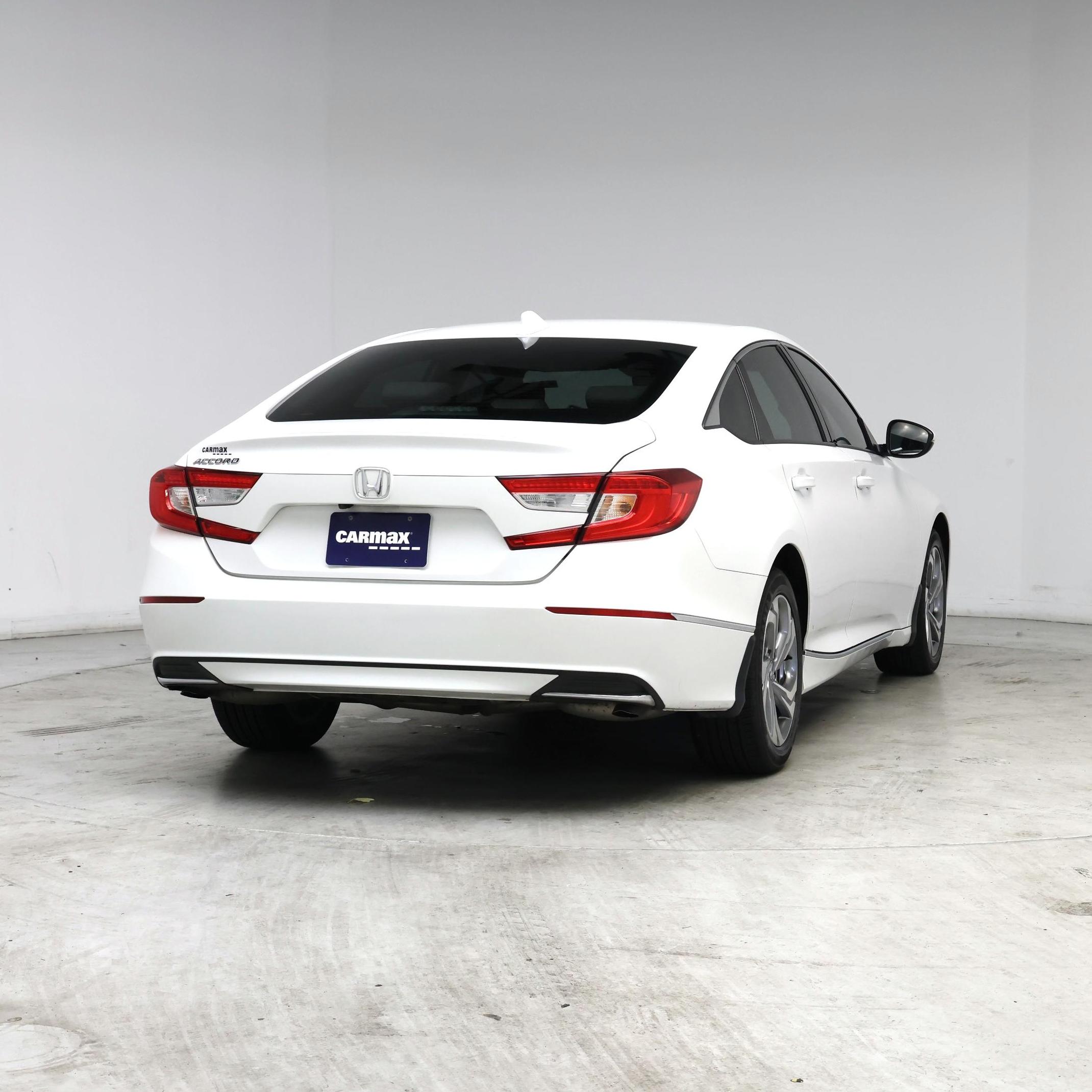 Thumbnail: 2019 Honda Accord - 8