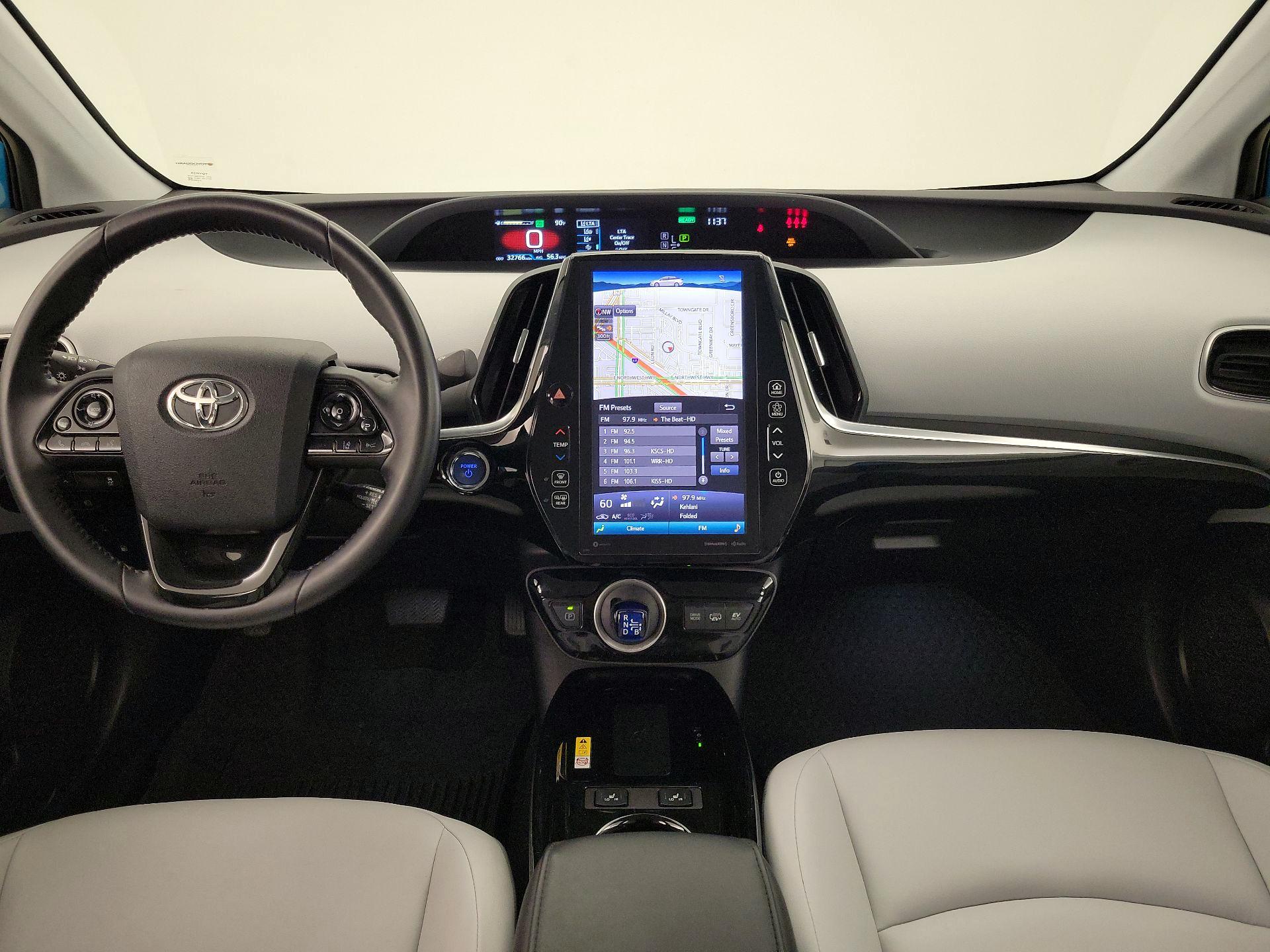 Thumbnail: 2022 Toyota Prius Prime - 9