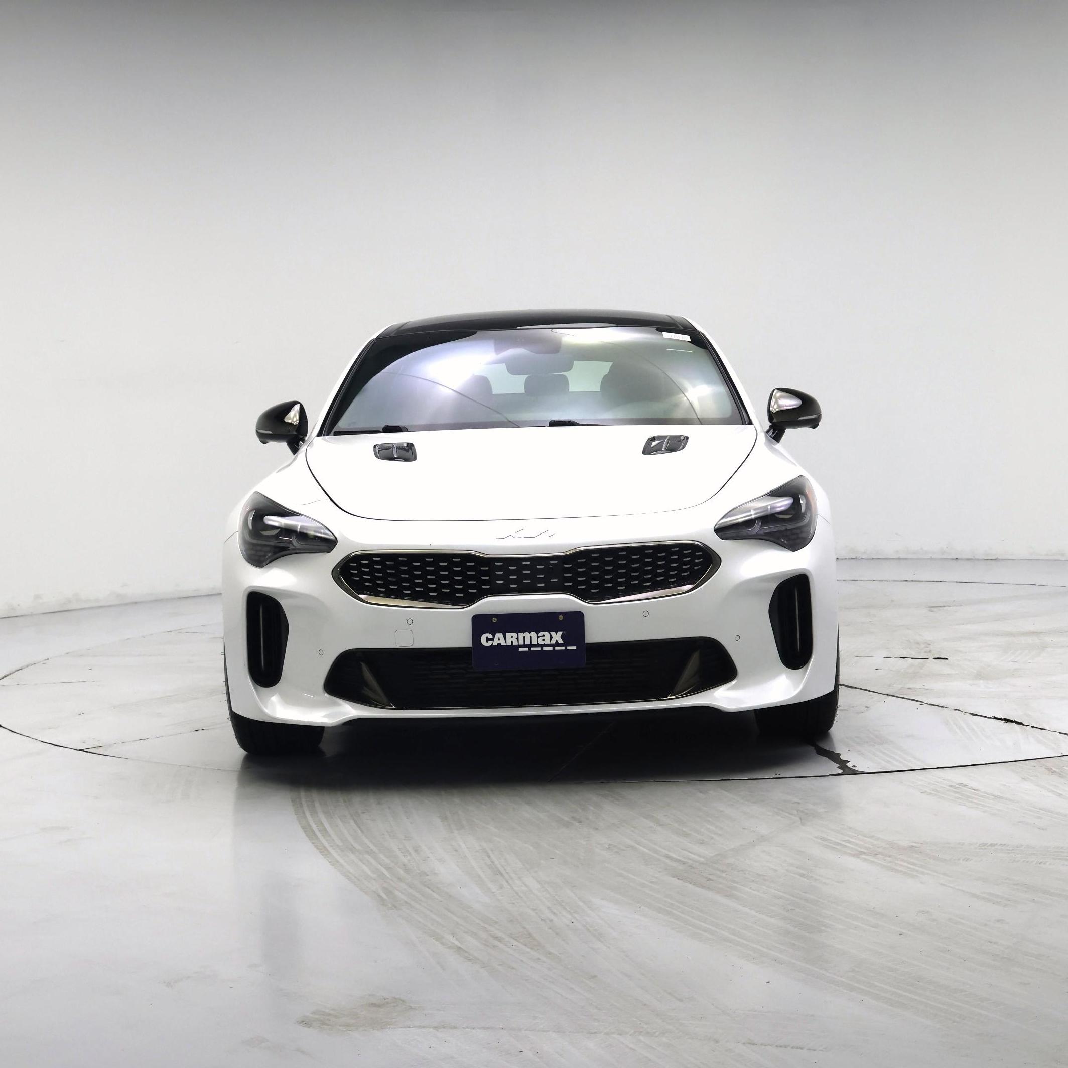 Thumbnail: 2023 Kia Stinger - 5