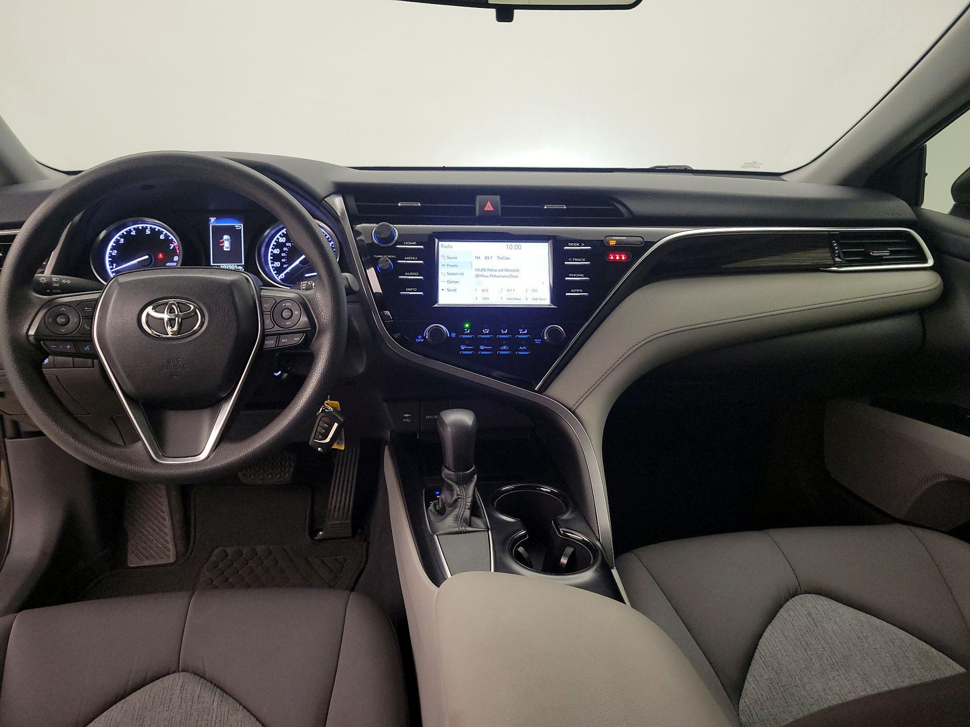 Thumbnail: 2018 Toyota Camry - 8