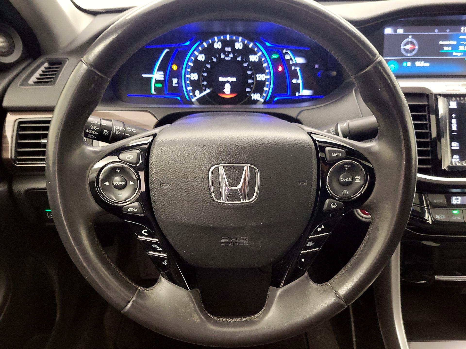Thumbnail: 2017 Honda Accord - 10