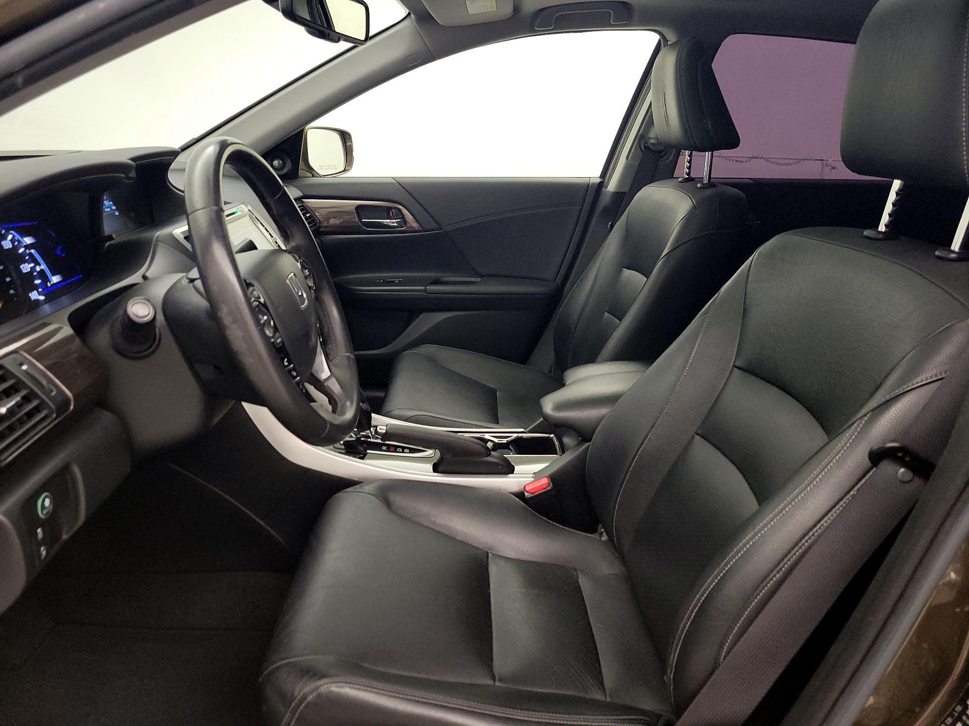 Thumbnail: 2017 Honda Accord - 11