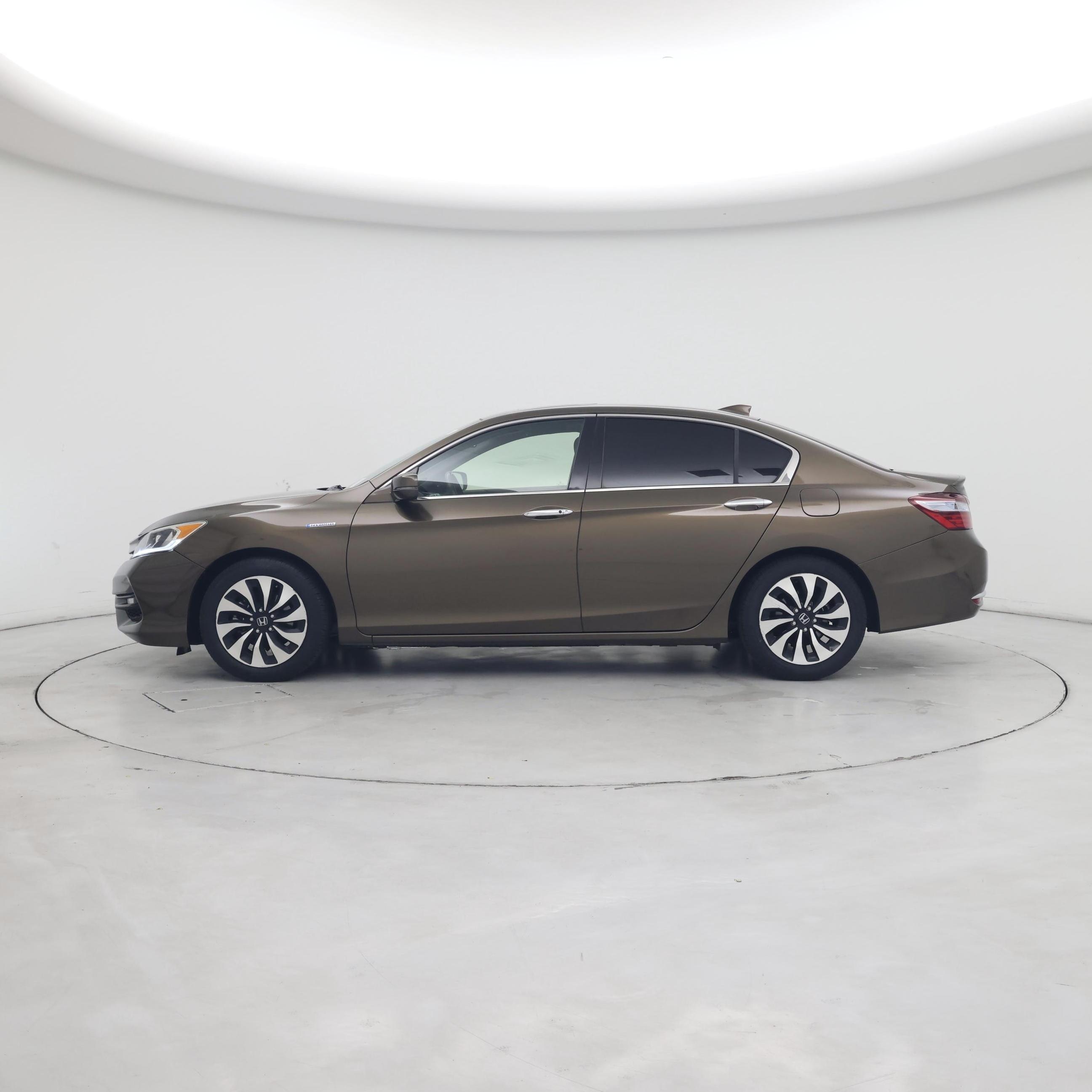 Thumbnail: 2017 Honda Accord - 3