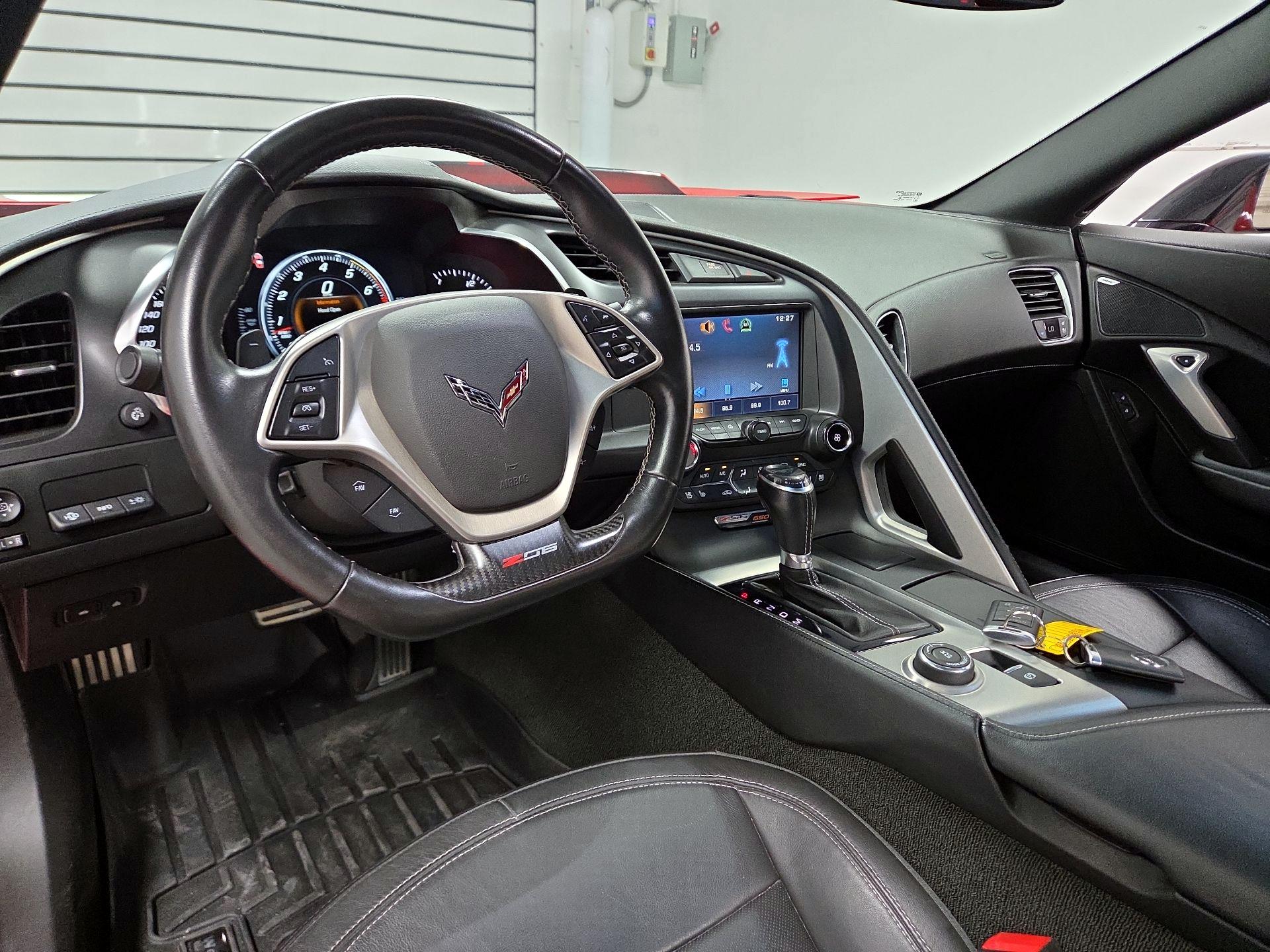 Thumbnail: 2015 Chevrolet Corvette - 8