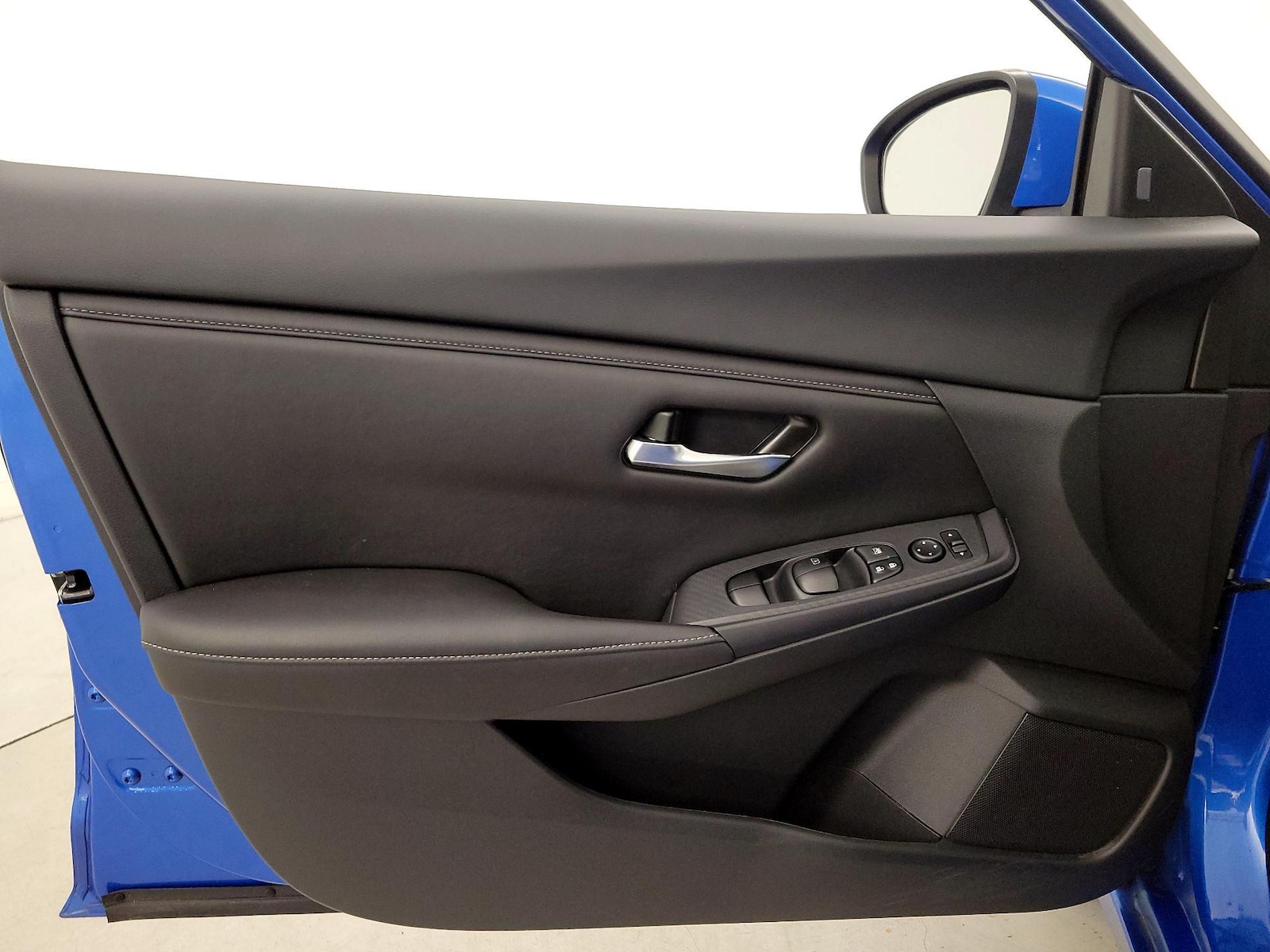 2023 Nissan Sentra SV - Photo 13