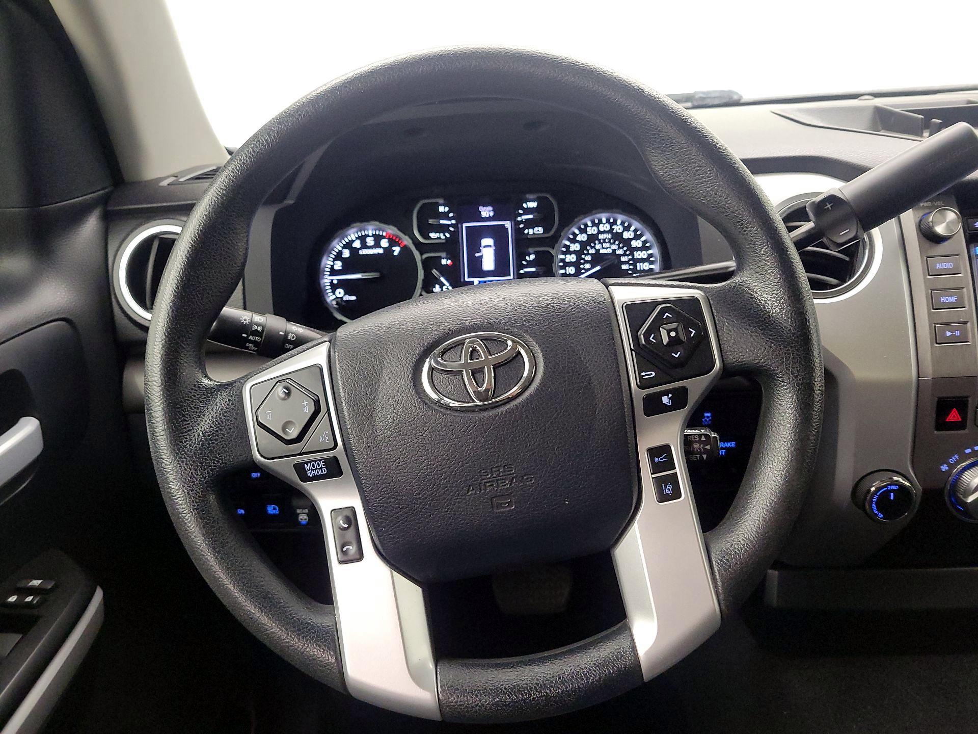 Thumbnail: 2019 Toyota Tundra - 10