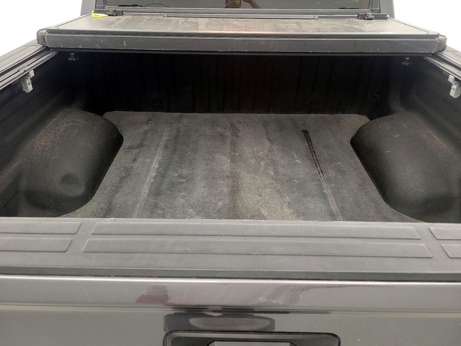 Thumbnail: 2019 Toyota Tundra - 16