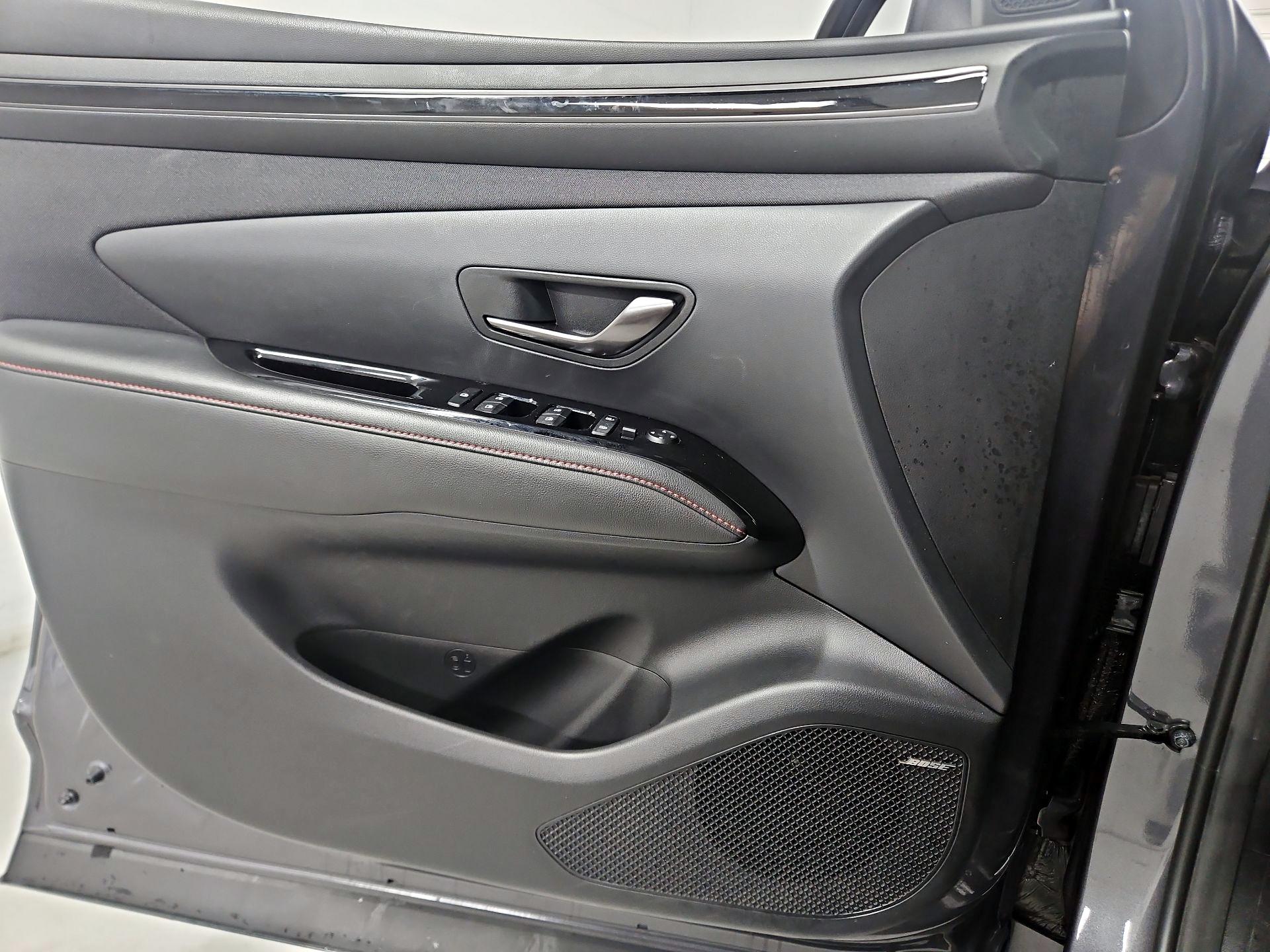 Thumbnail: 2022 Hyundai Tucson - 12