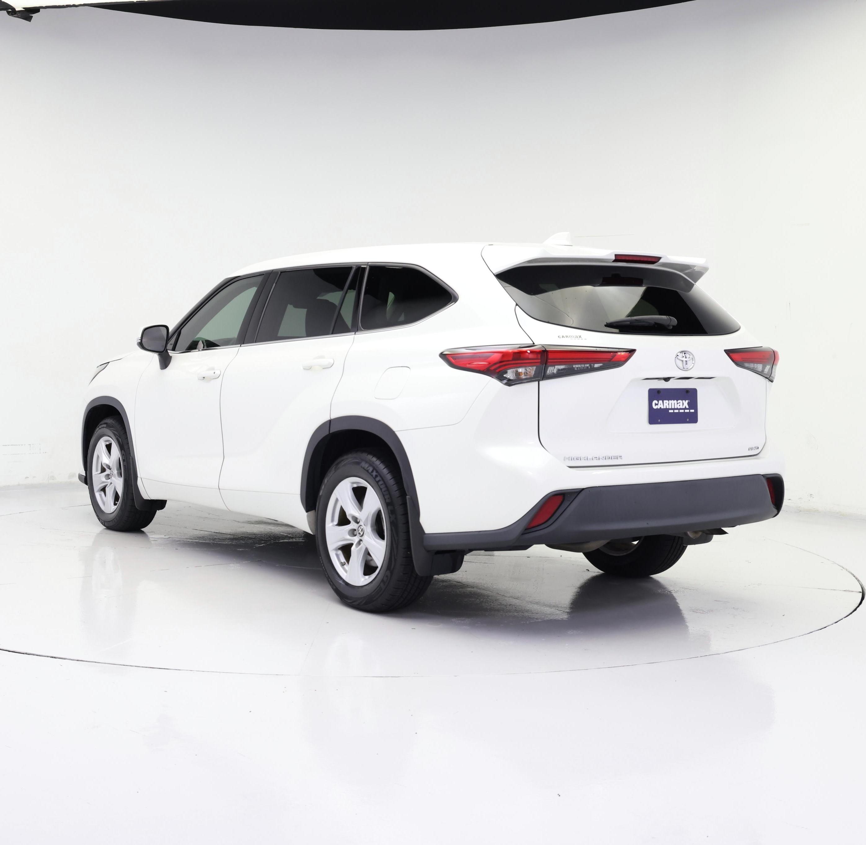 Thumbnail: 2020 Toyota Highlander - 2