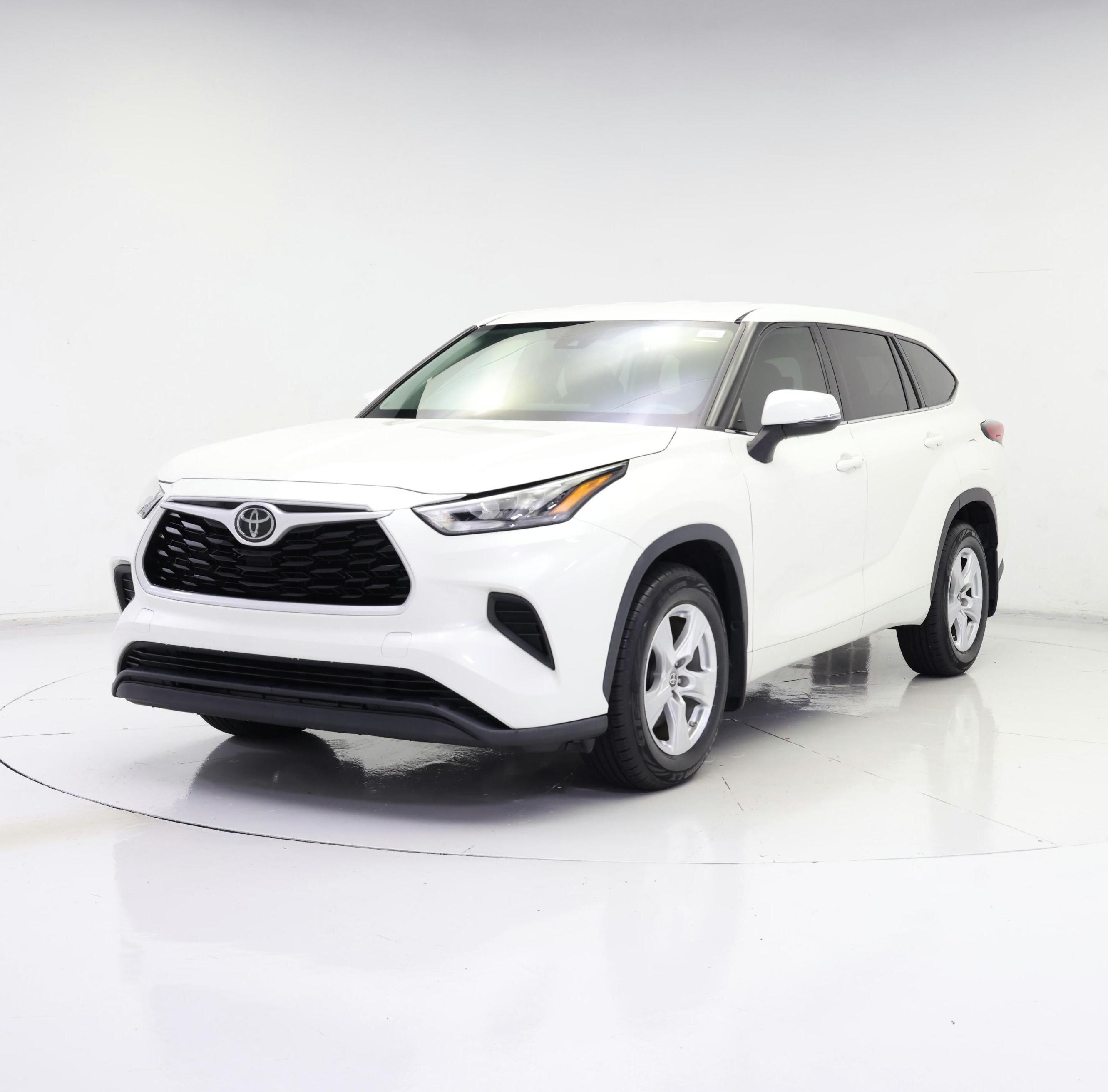 Thumbnail: 2020 Toyota Highlander - 4