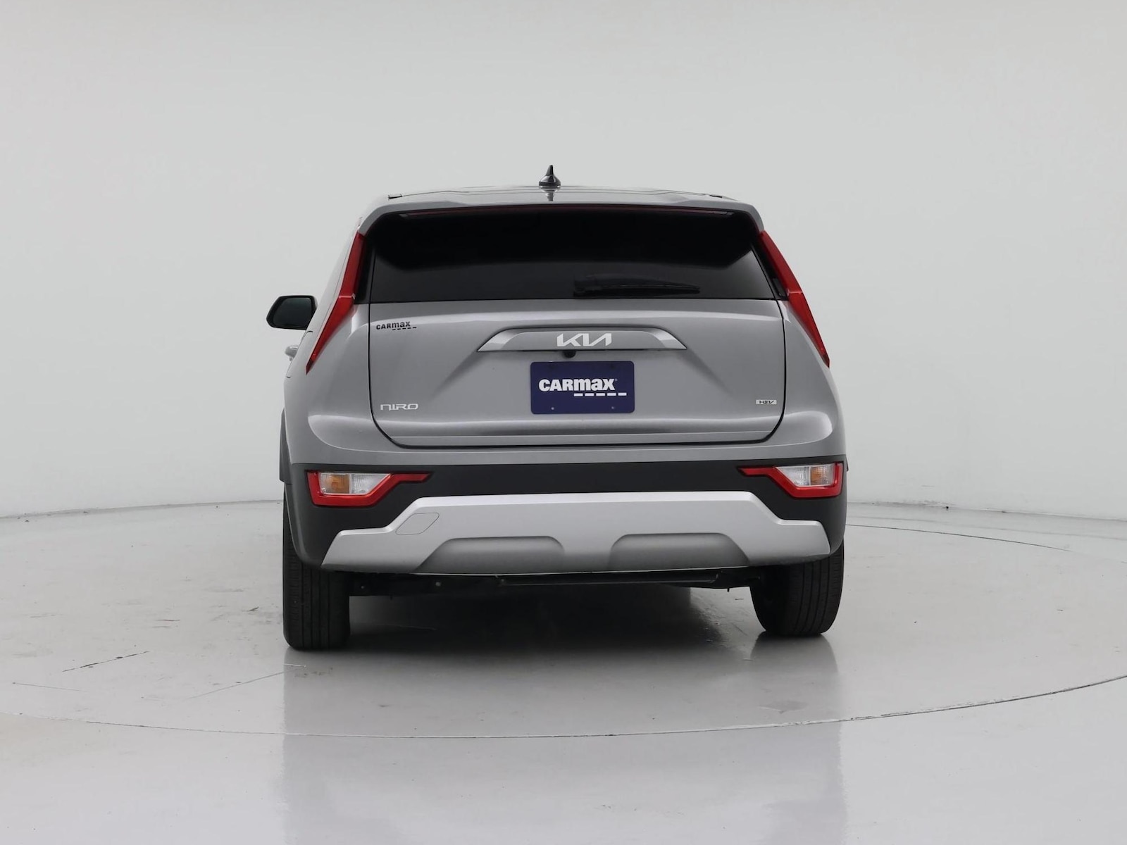 2025 Kia Niro LX - Photo 7
