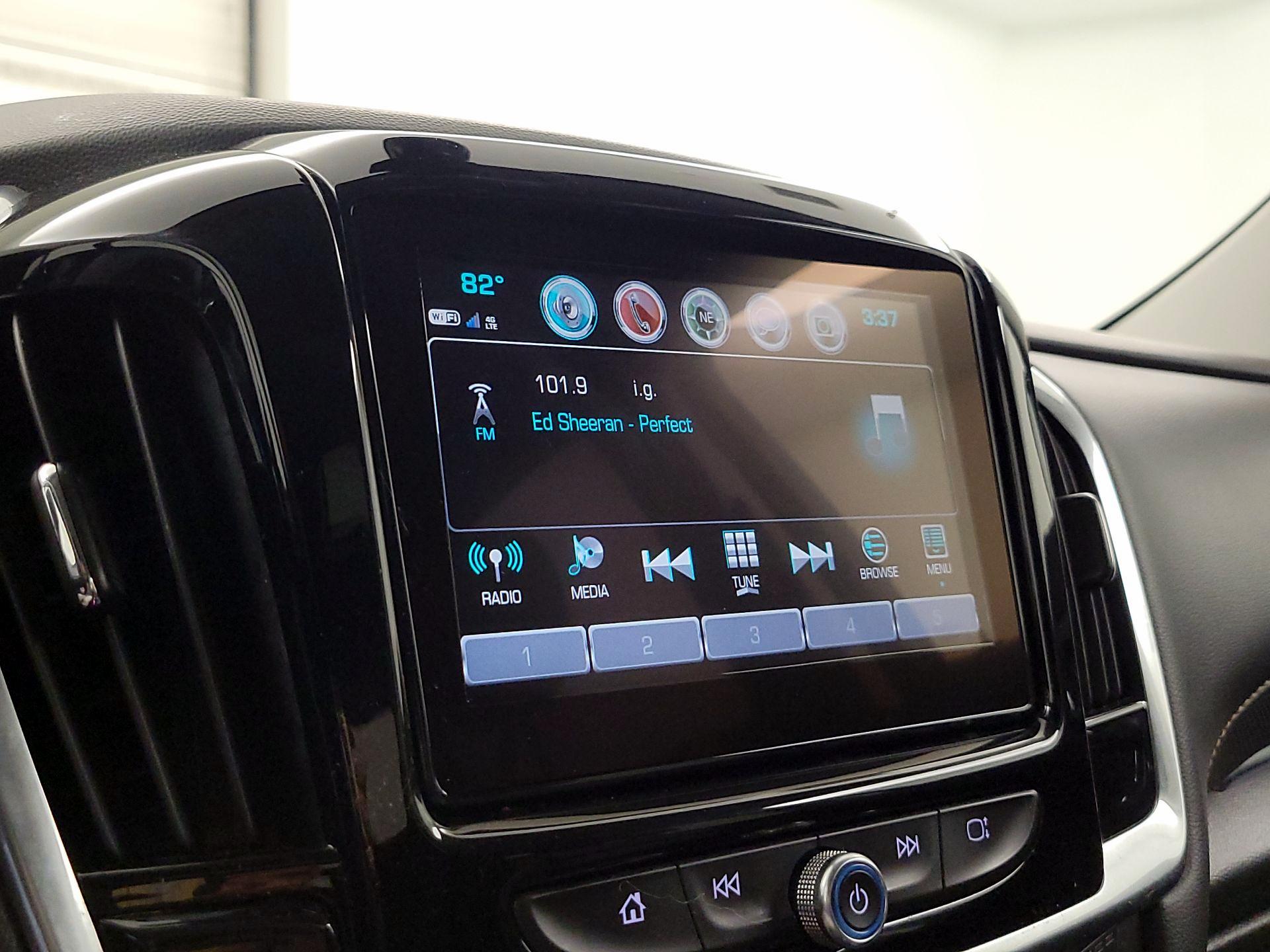 Thumbnail: 2019 Chevrolet Traverse - 16