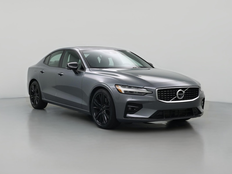 2019 Volvo S60 T6 R-Design