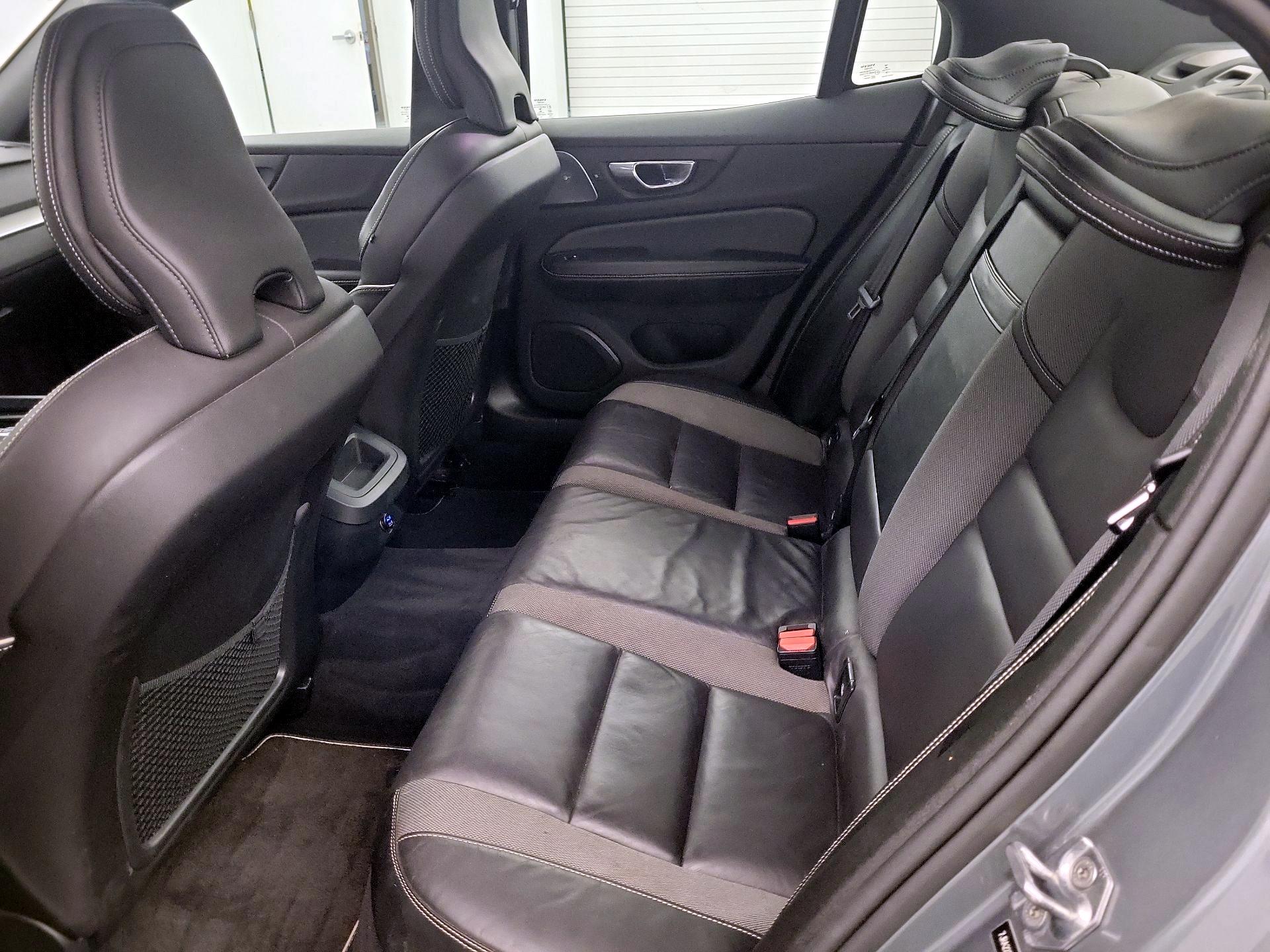 Thumbnail: 2019 Volvo S60 - 20
