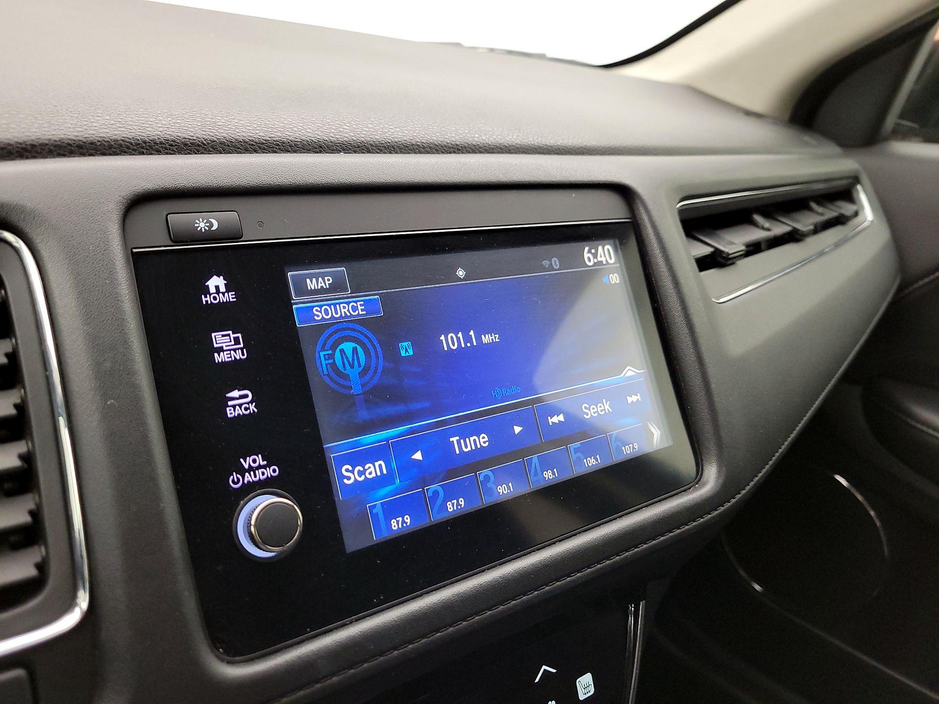 Thumbnail: 2019 Honda HR-V - 16