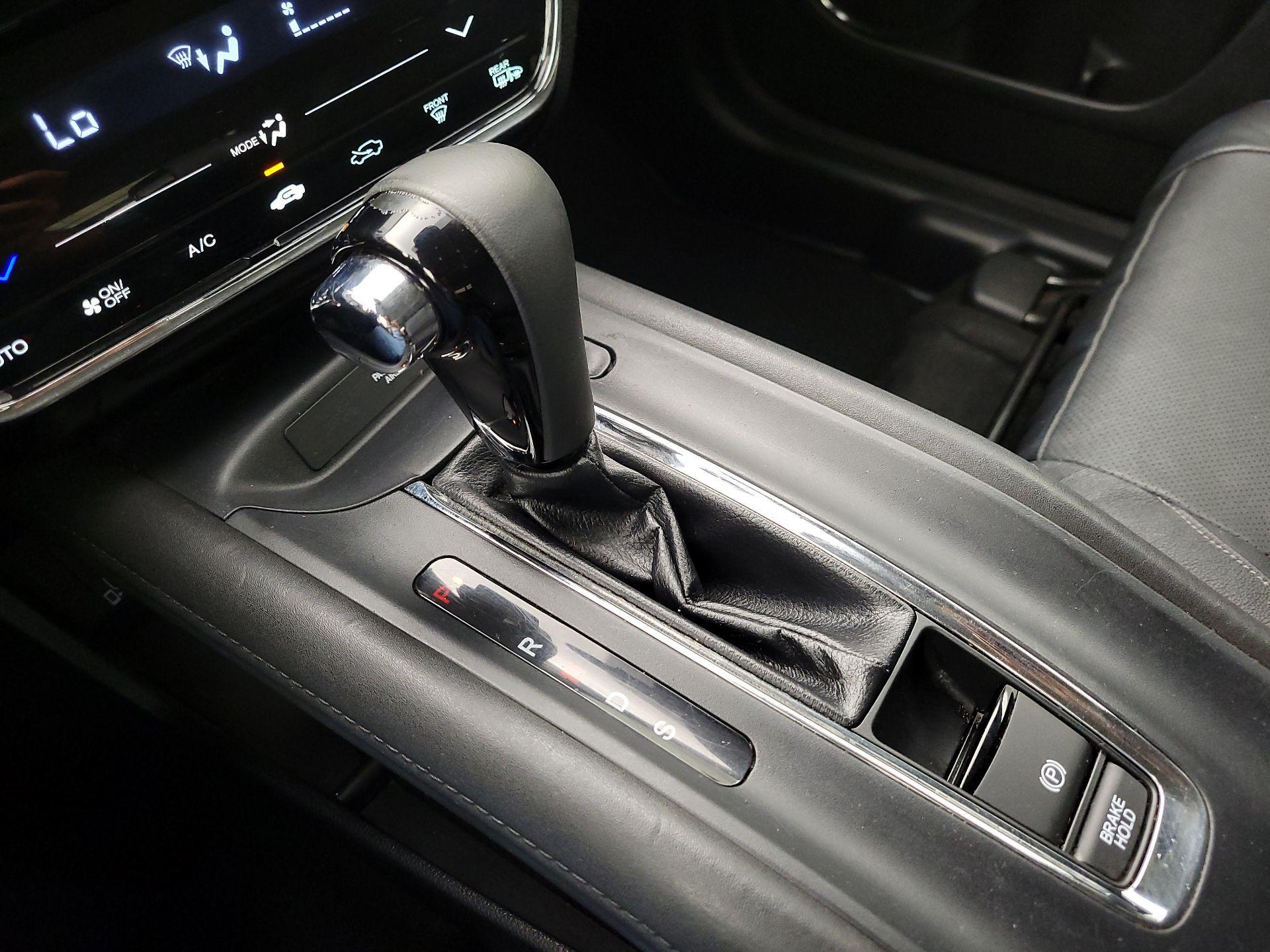 Thumbnail: 2019 Honda HR-V - 18