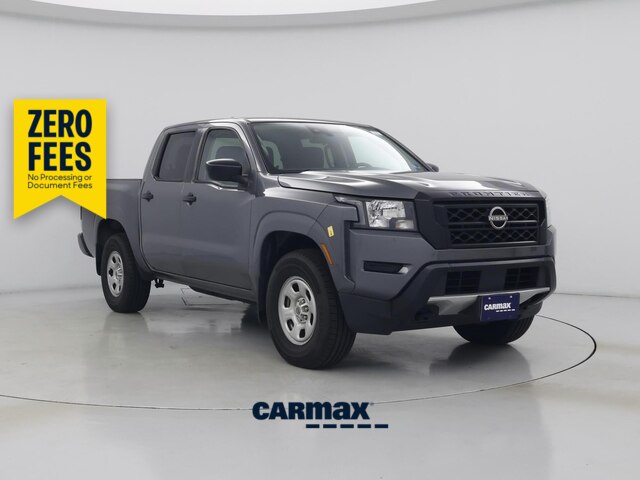 Gray 2022 Nissan Frontier Pickup Truck Four-Wheel Drive Automatic