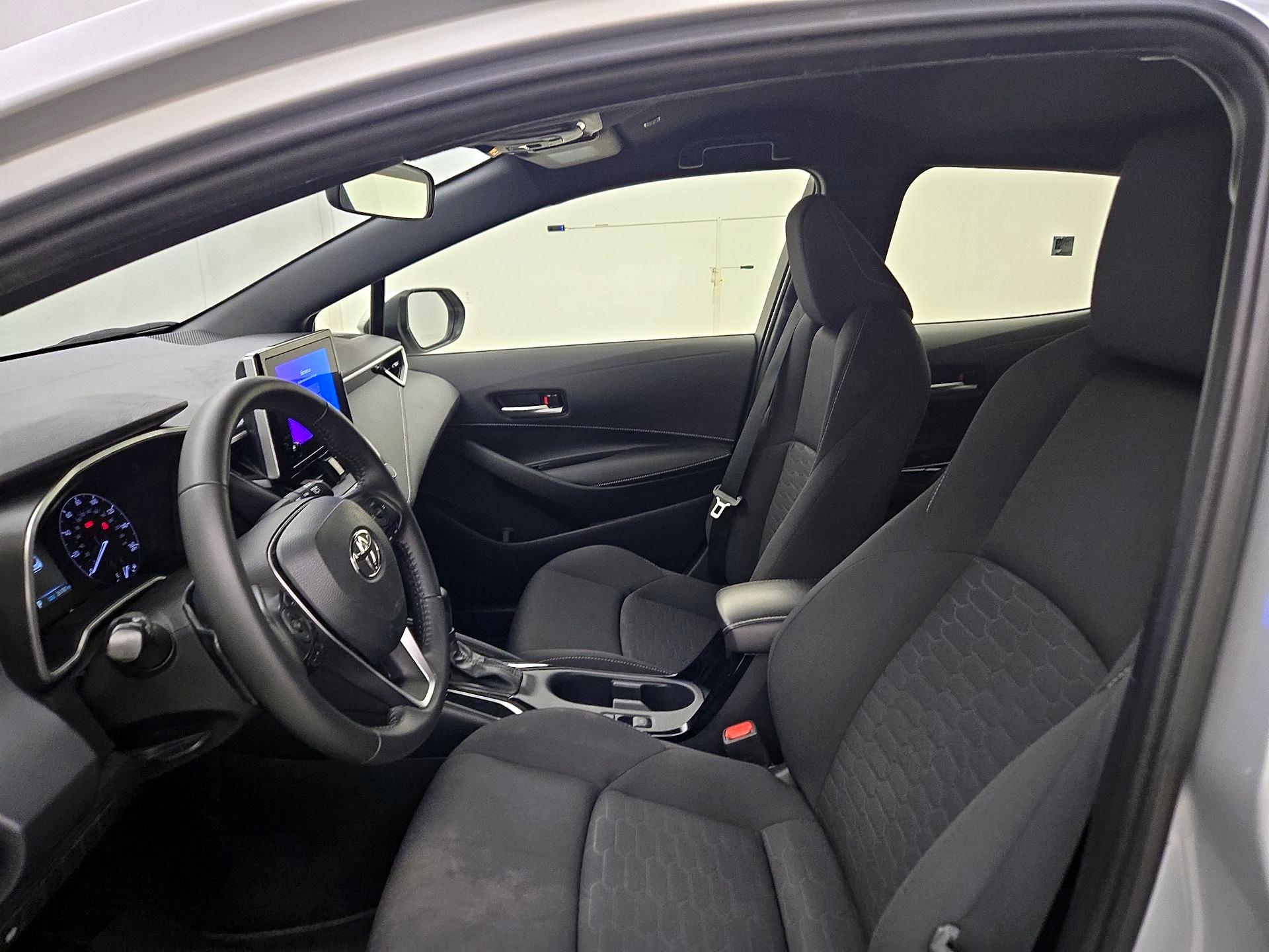 Thumbnail: 2023 Toyota Corolla - 11