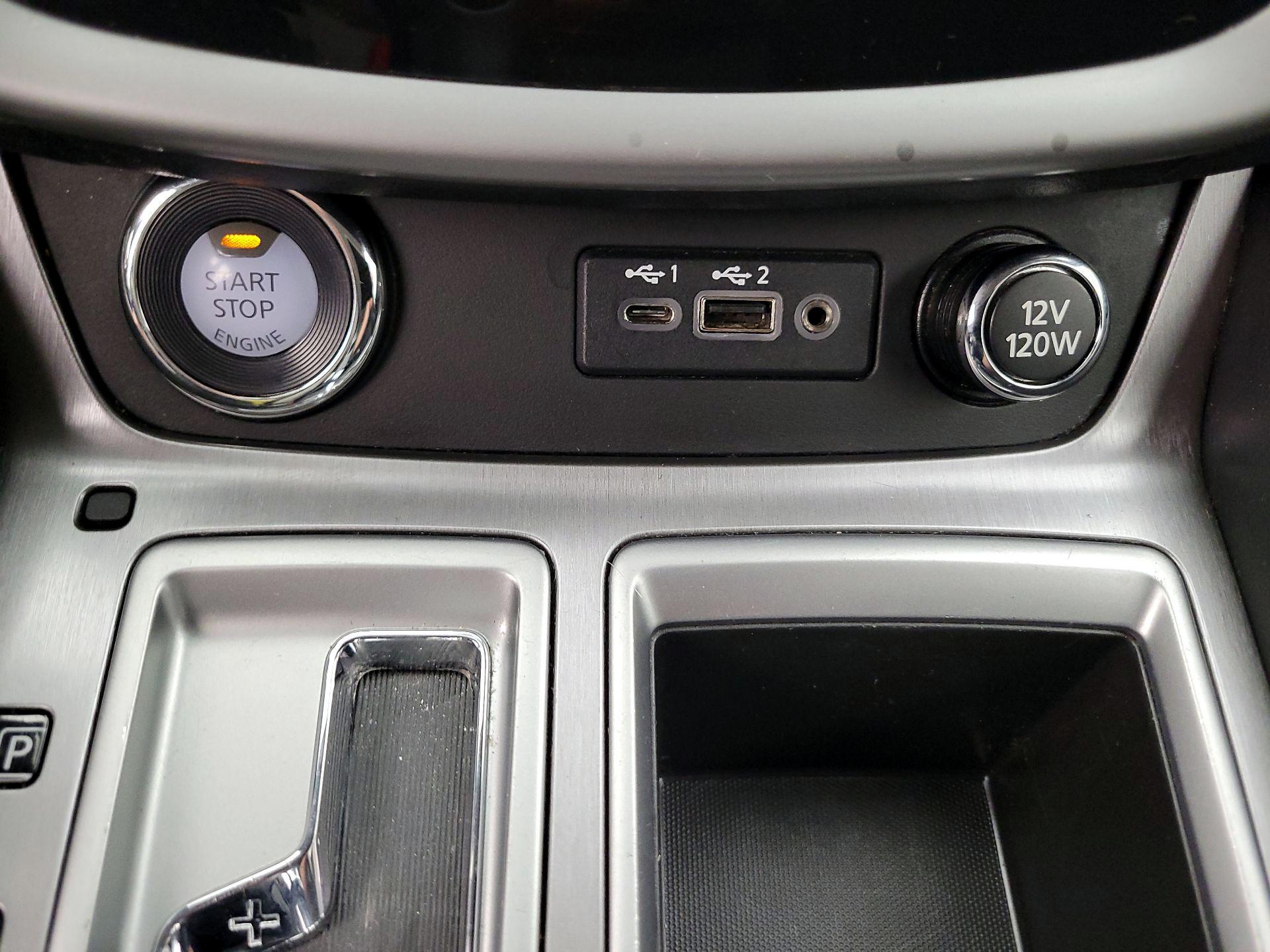 Thumbnail: 2020 Nissan Murano - 18
