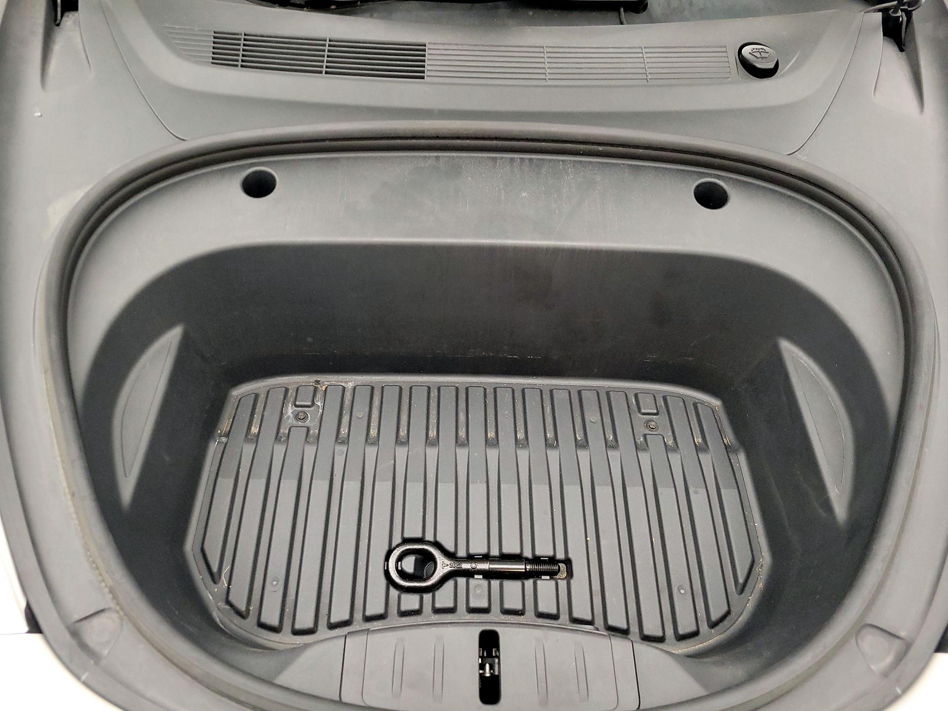 Thumbnail: 2021 Tesla Model 3 - 20