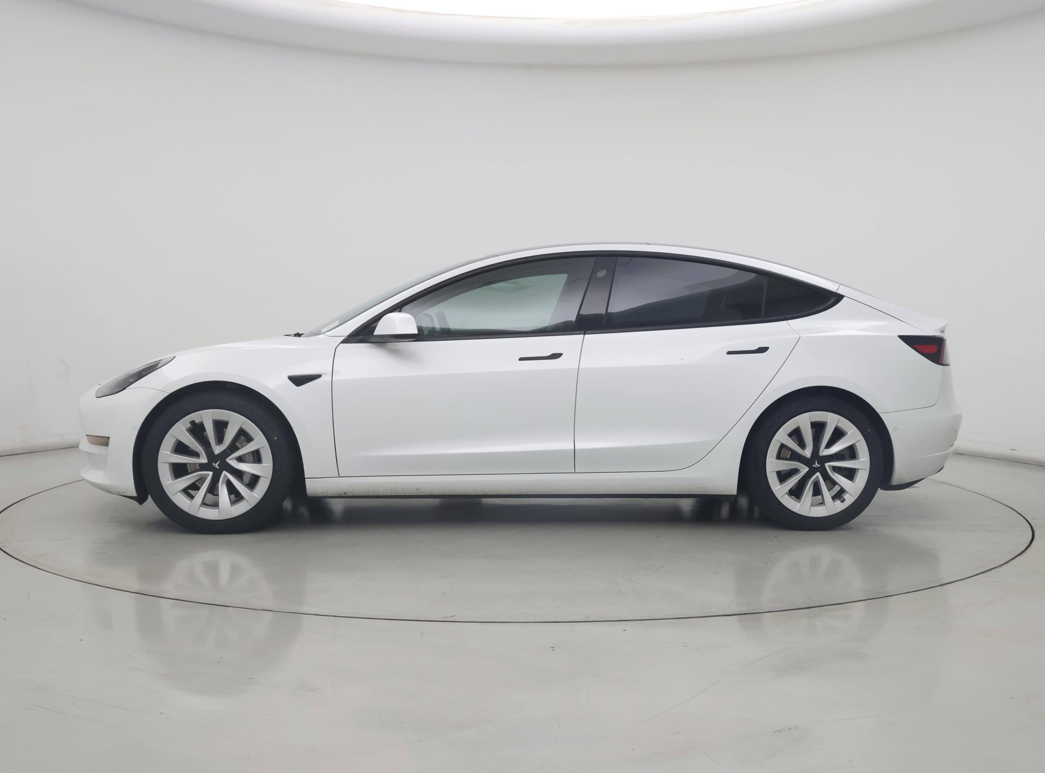 Thumbnail: 2021 Tesla Model 3 - 3