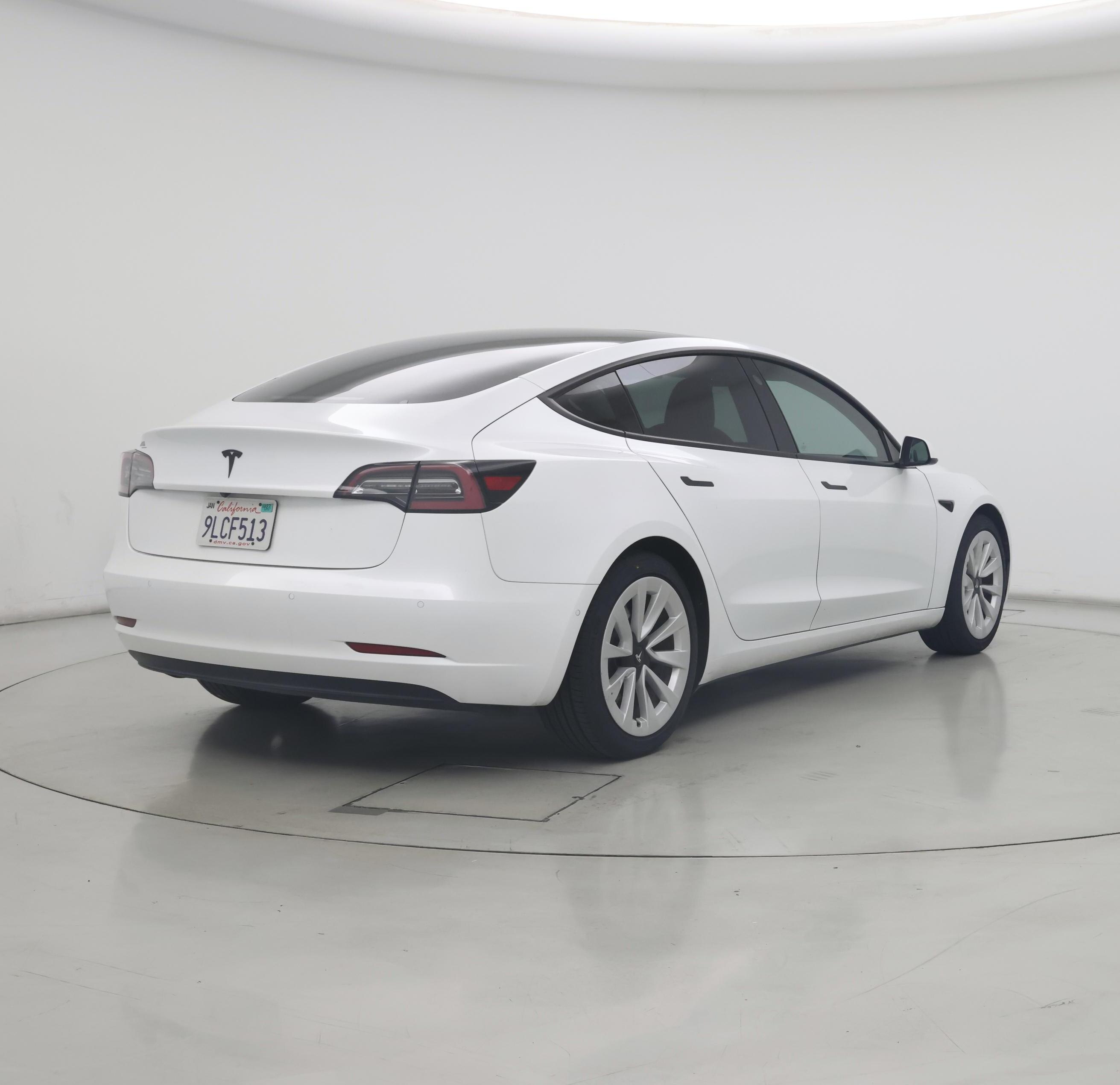 Thumbnail: 2021 Tesla Model 3 - 8