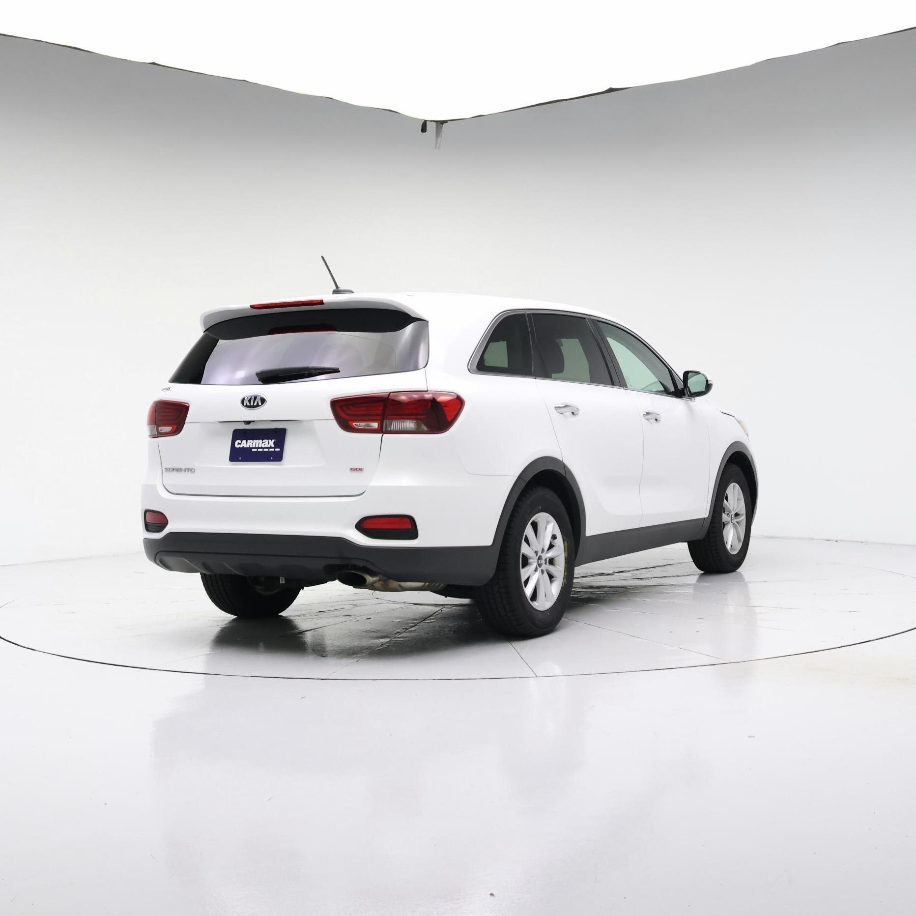 Thumbnail: 2019 Kia Sorento - 8