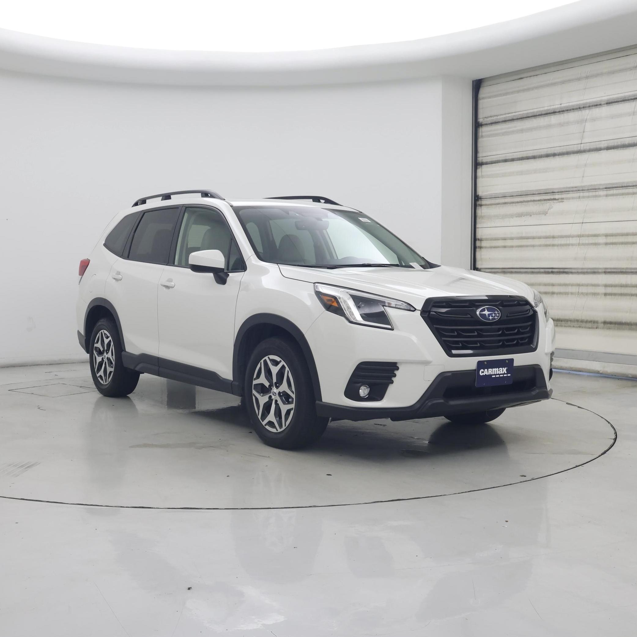 White 2024 Subaru Forester SUV / Crossover All-Wheel Drive Automatic