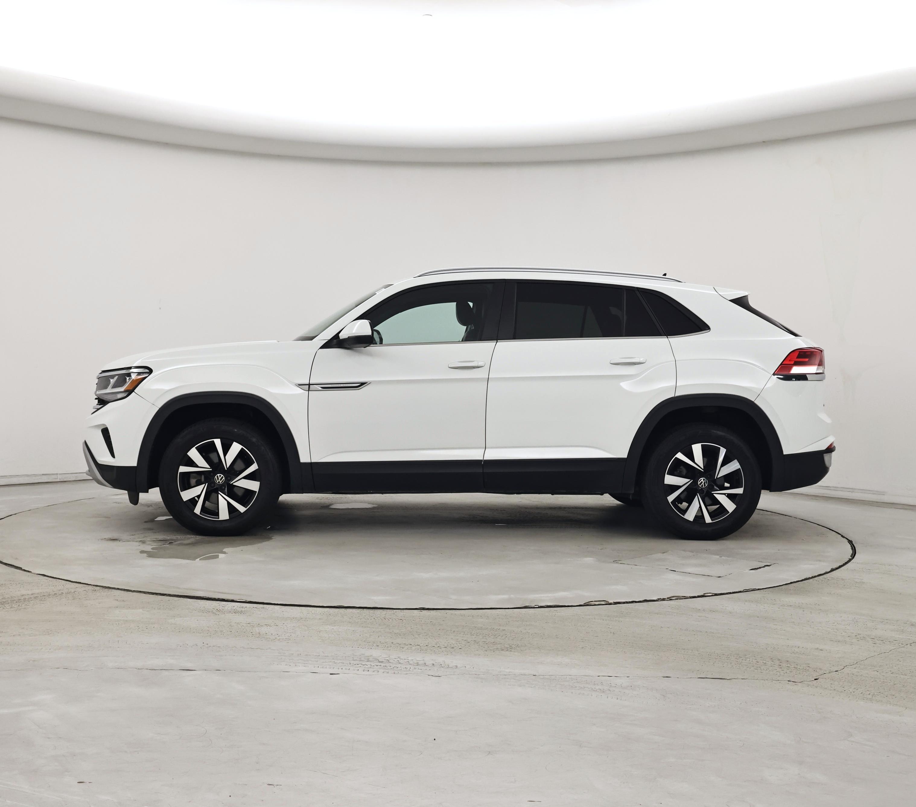 Thumbnail: 2021 Volkswagen Atlas - 3
