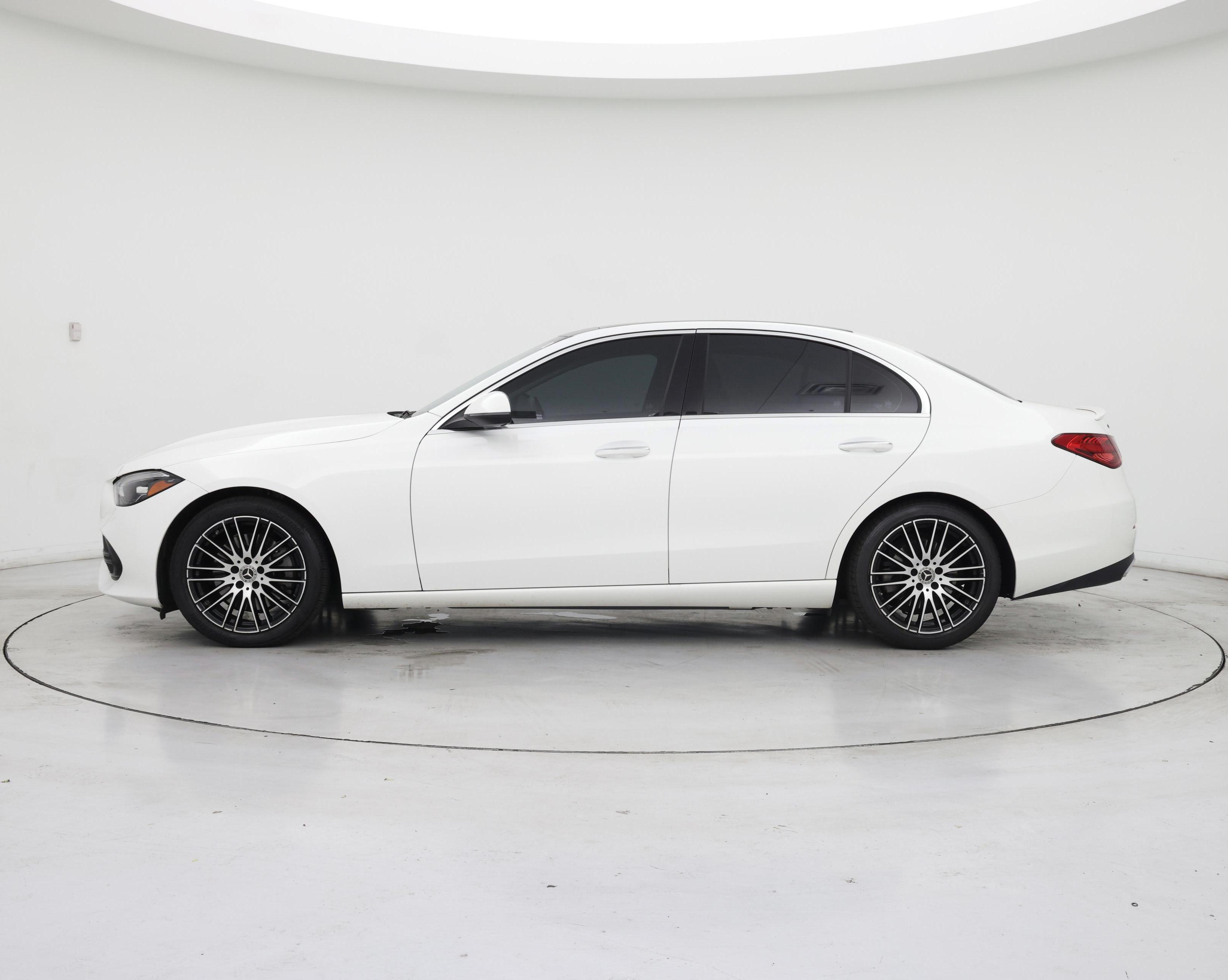 Thumbnail: 2022 Mercedes-Benz C-Class - 3