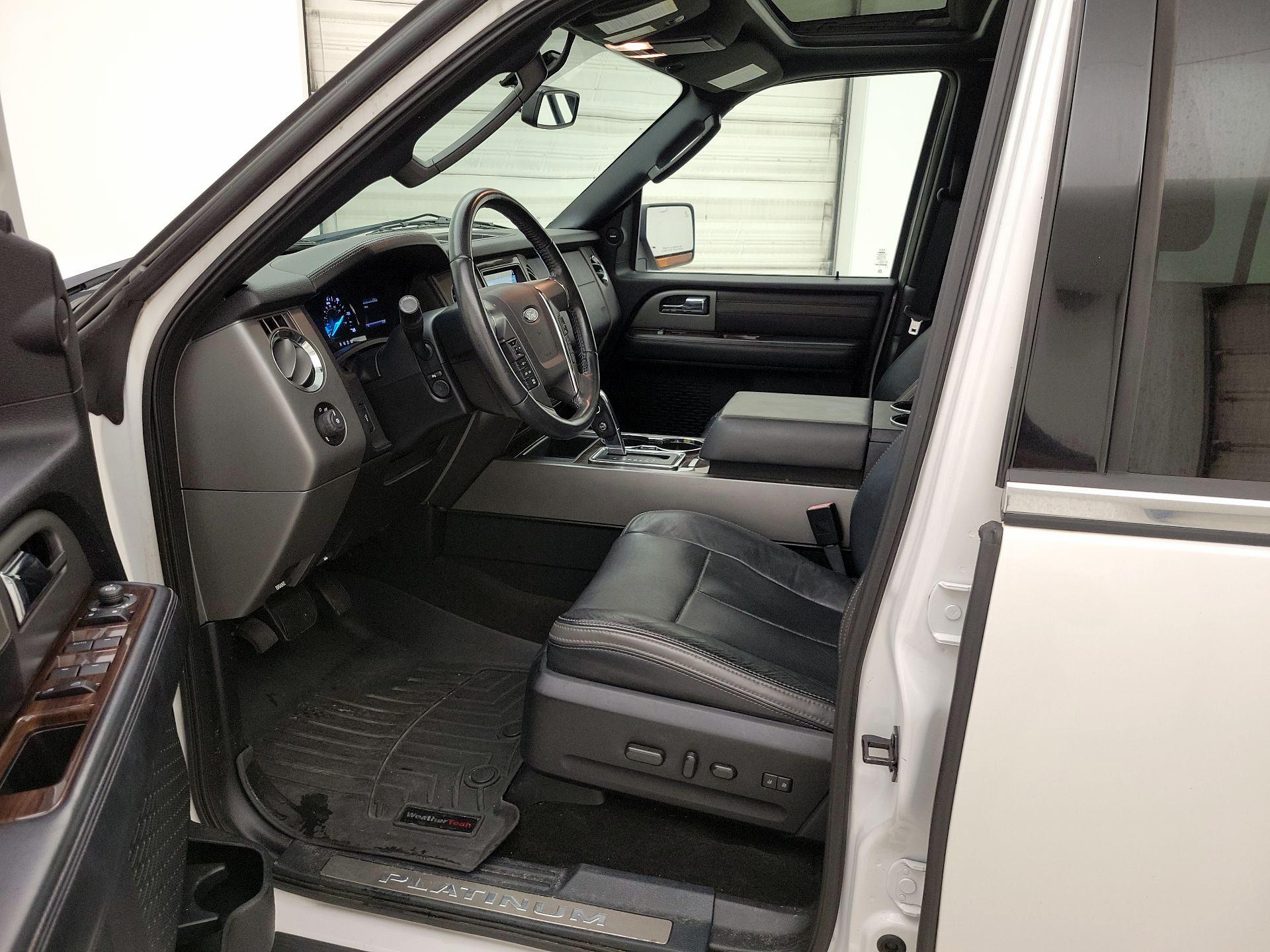 Thumbnail: 2017 Ford Expedition - 11