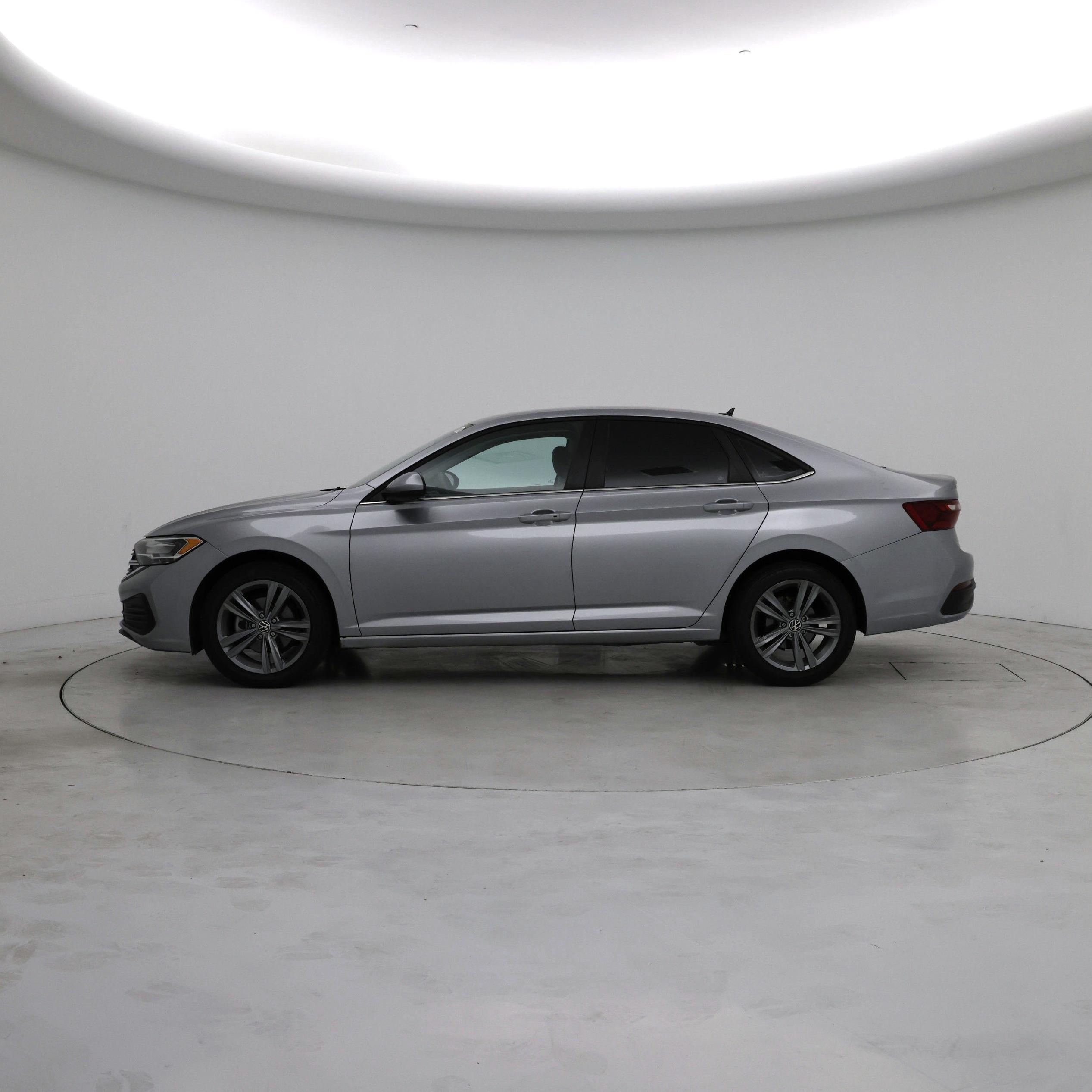 Thumbnail: 2024 Volkswagen Jetta - 3