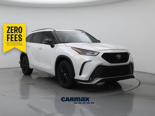 White 2023 Toyota Highlander SUV / Crossover Front-Wheel Drive Automatic