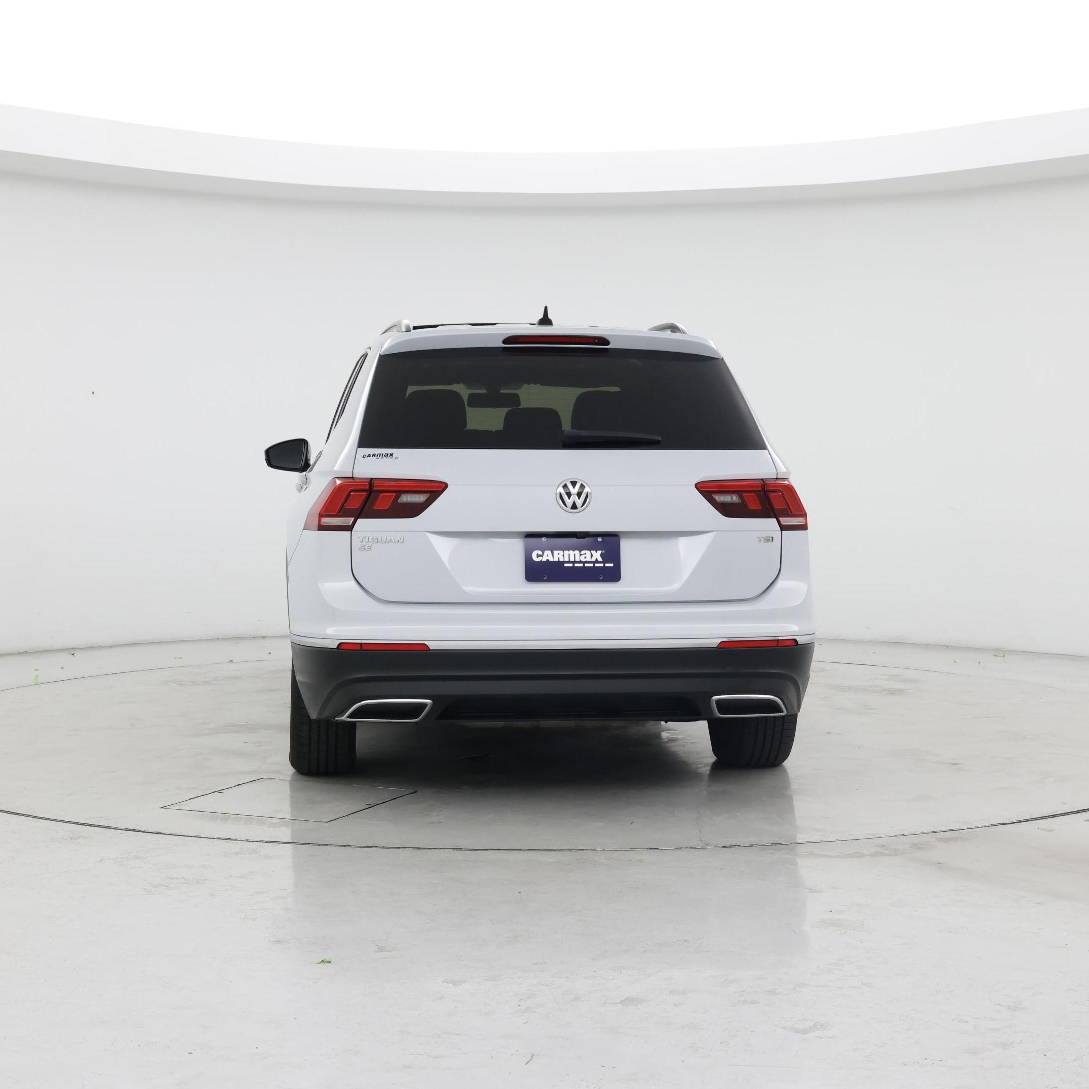 Thumbnail: 2018 Volkswagen Tiguan - 6