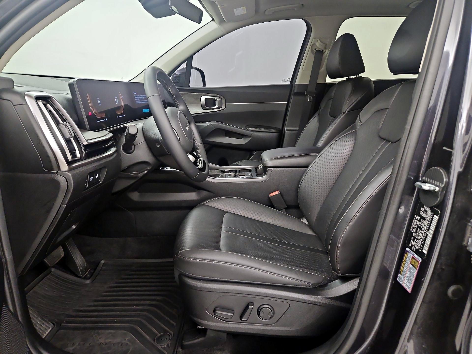 Thumbnail: 2025 Kia Sorento - 11