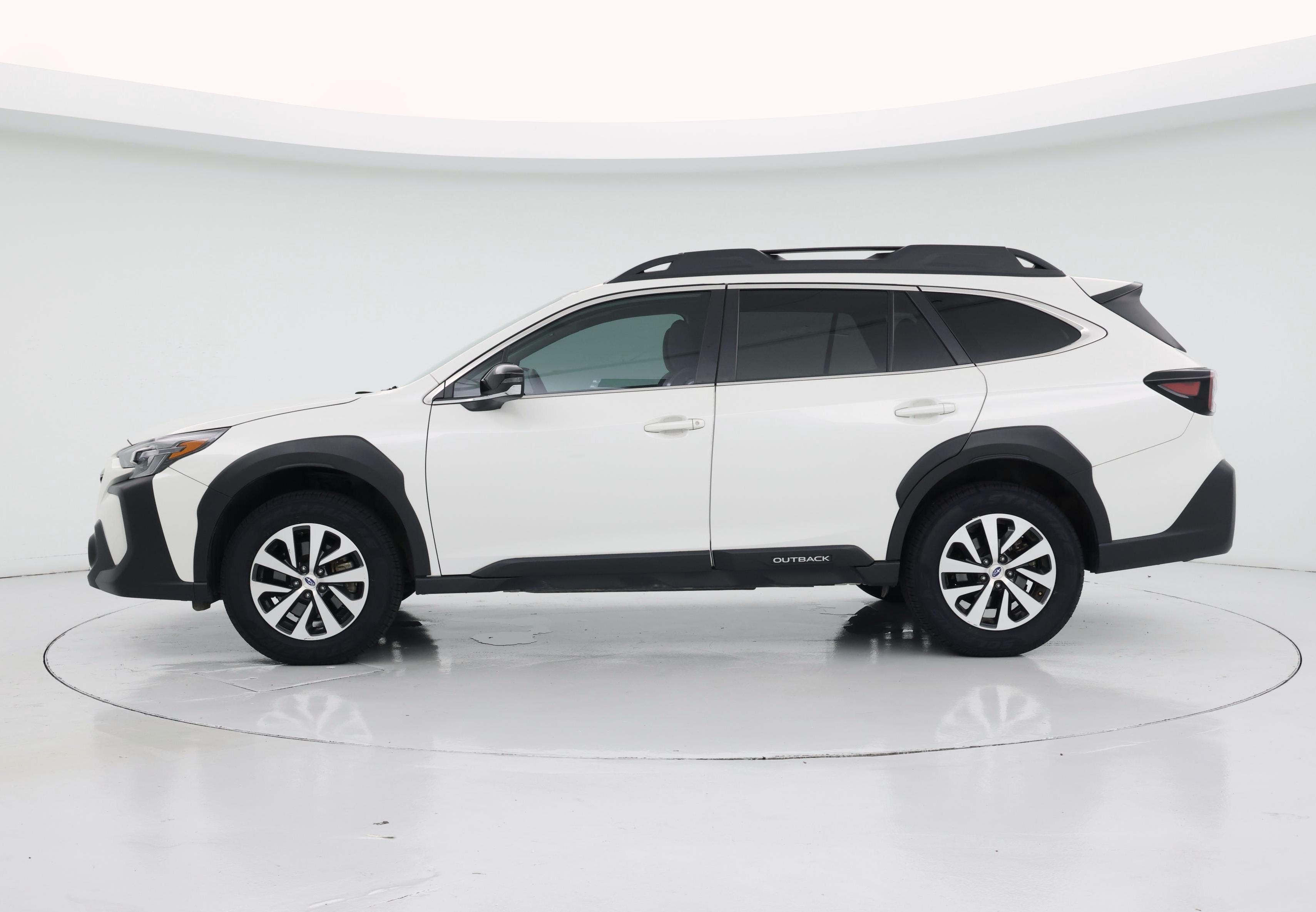 Thumbnail: 2023 Subaru Outback - 3
