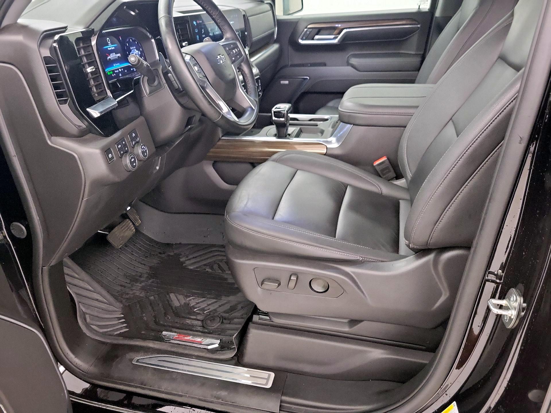 Thumbnail: 2024 Chevrolet Silverado 1500 - 11
