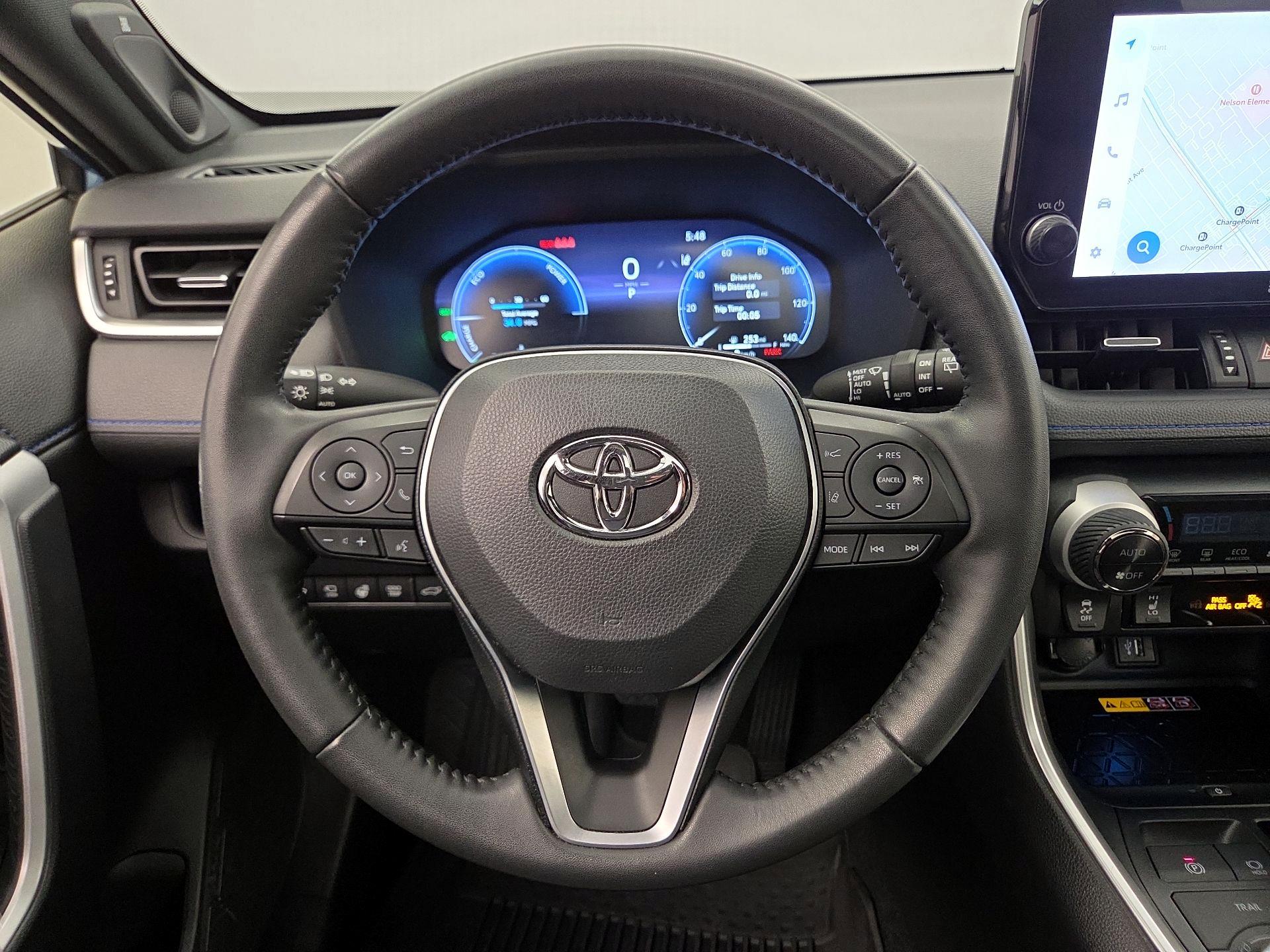 Thumbnail: 2024 Toyota RAV4 - 10